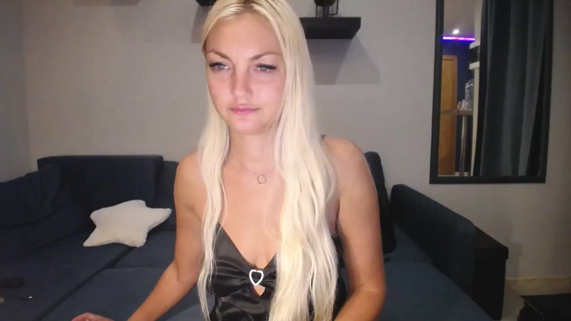 Gallery image thumbnail from AlissyaMay's myfreecams stream on, 08/13/2025, 11:52 image 14 of 20