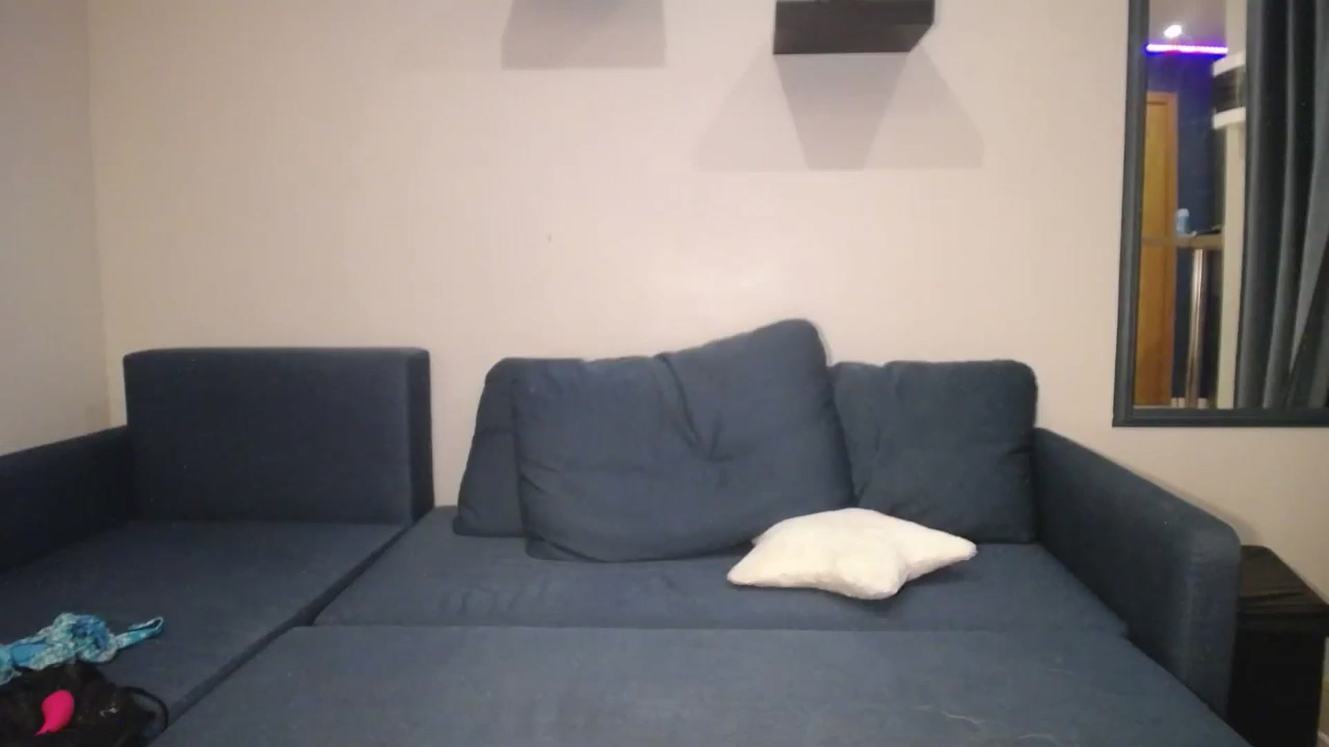 Gallery image thumbnail from AlissyaMay's myfreecams stream on, 08/17/2025, 20:49 image 18 of 20