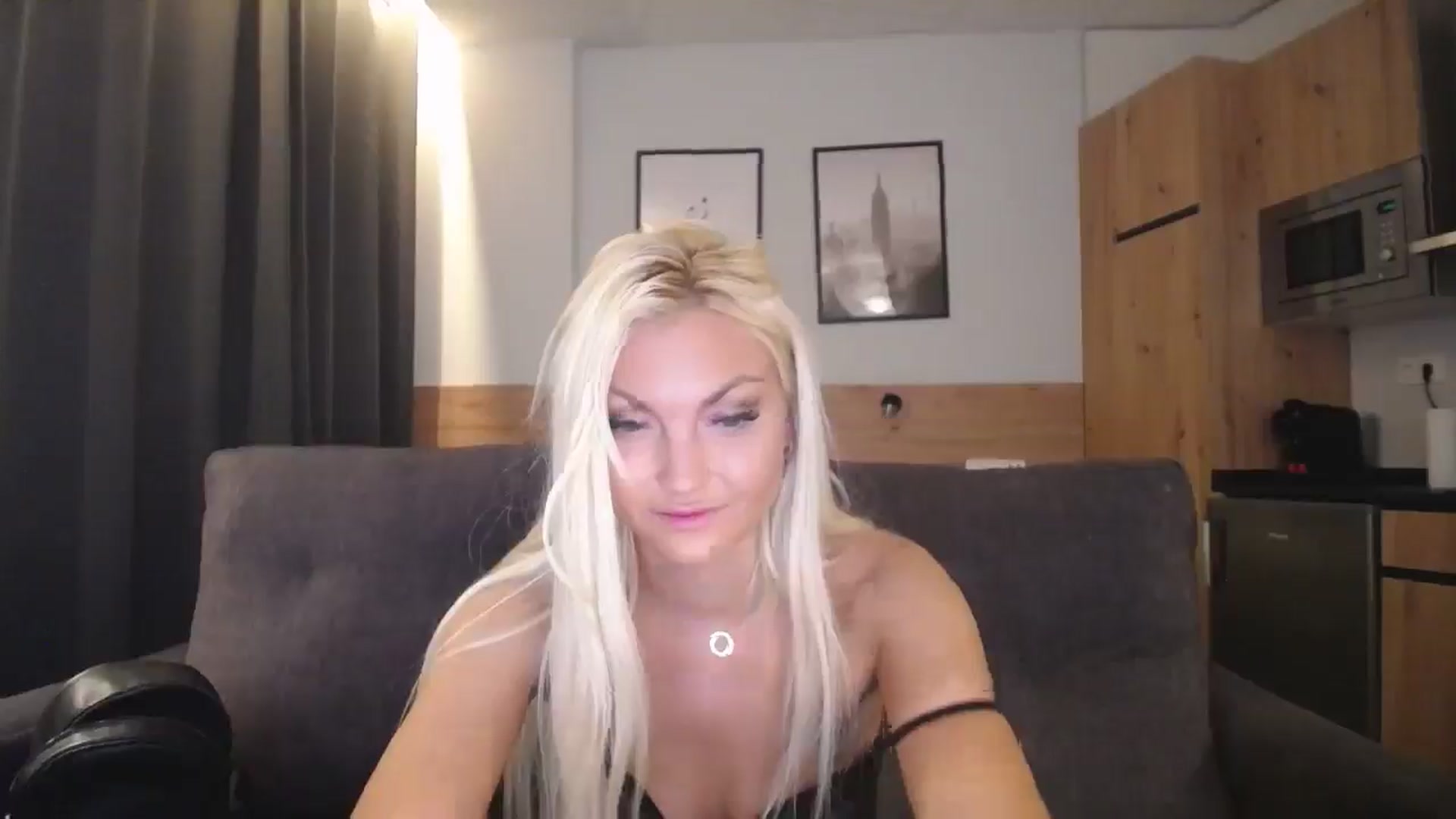 Gallery image thumbnail from AlissyaMay's myfreecams stream on, 08/29/2025, 24:00 image 8 of 20