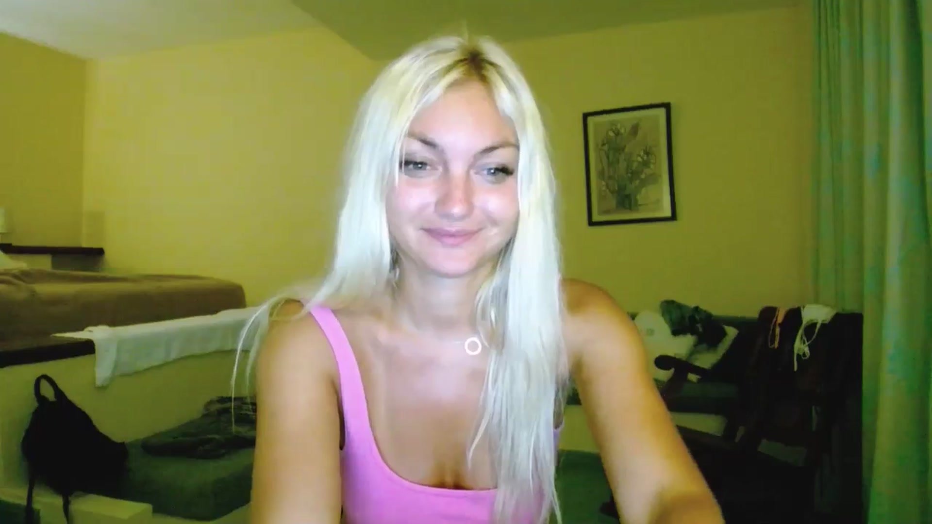 Gallery image thumbnail from AlissyaMay's myfreecams stream on, 10/11/2025, 08:20 image 9 of 20