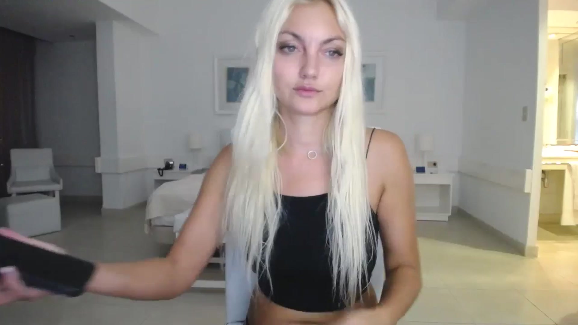 Gallery image thumbnail from AlissyaMay's myfreecams stream on, 10/14/2025, 03:20 image 14 of 20