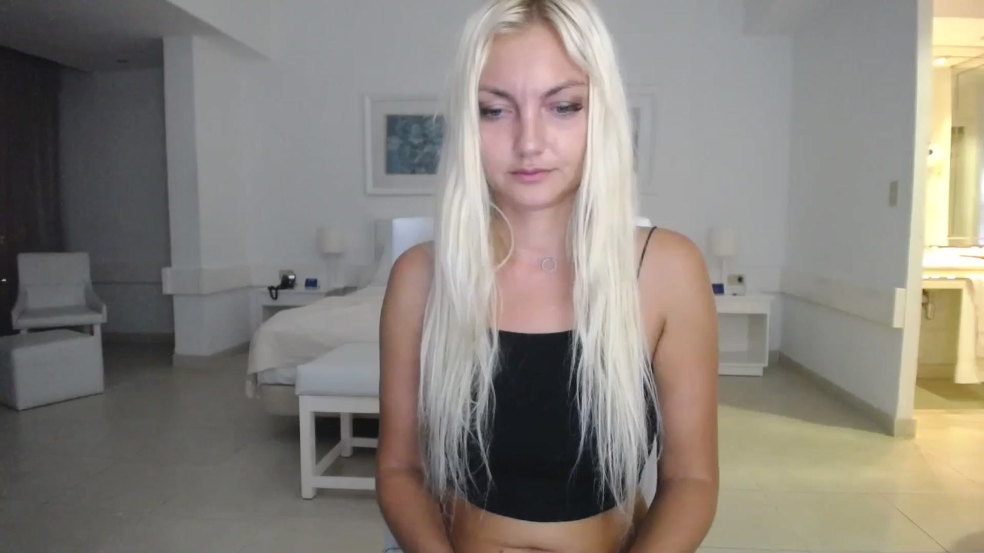 Gallery image thumbnail from AlissyaMay's myfreecams stream on, 10/14/2025, 03:20 image 15 of 20