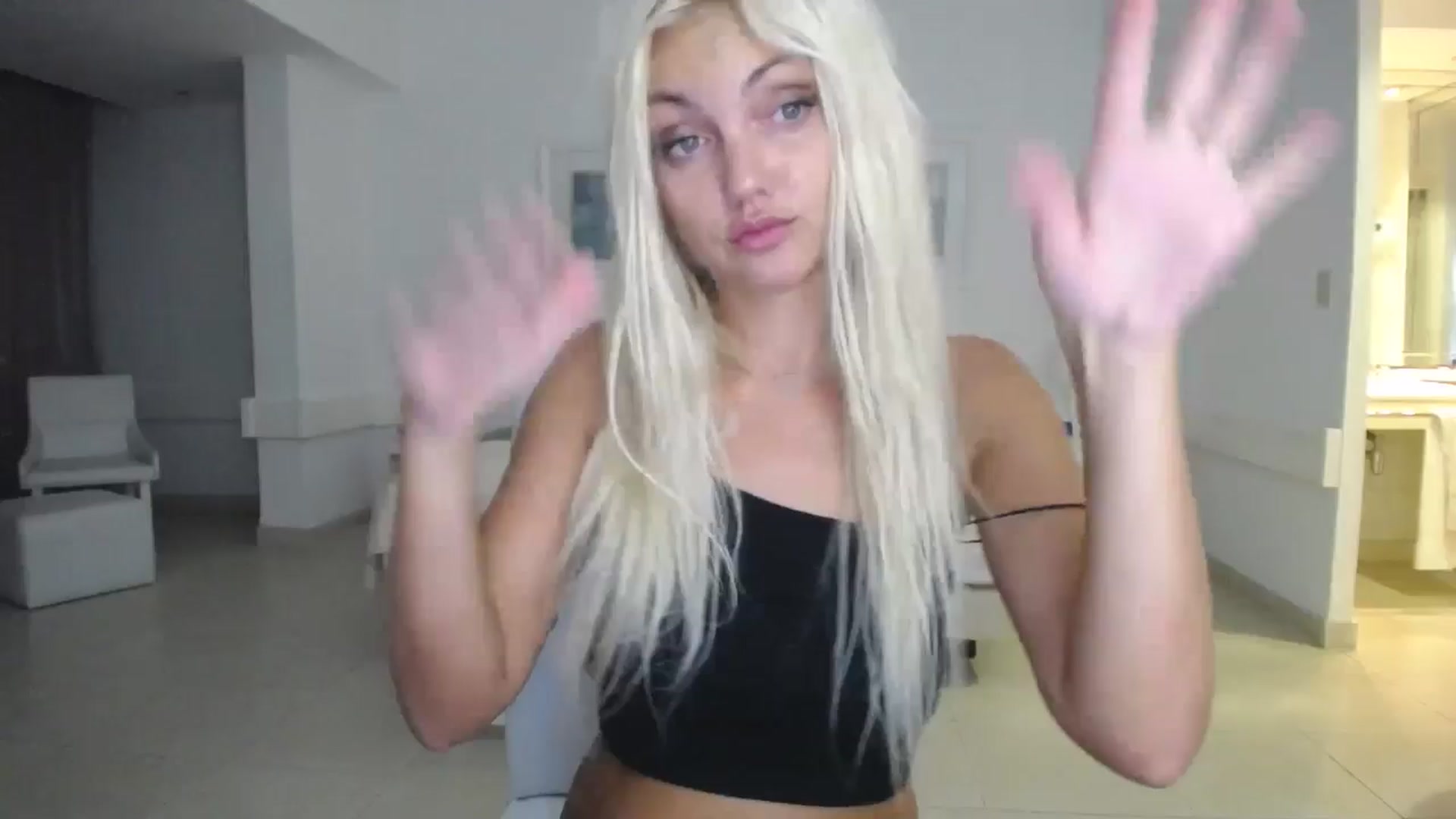 Gallery image thumbnail from AlissyaMay's myfreecams stream on, 10/14/2025, 04:10 image 13 of 20