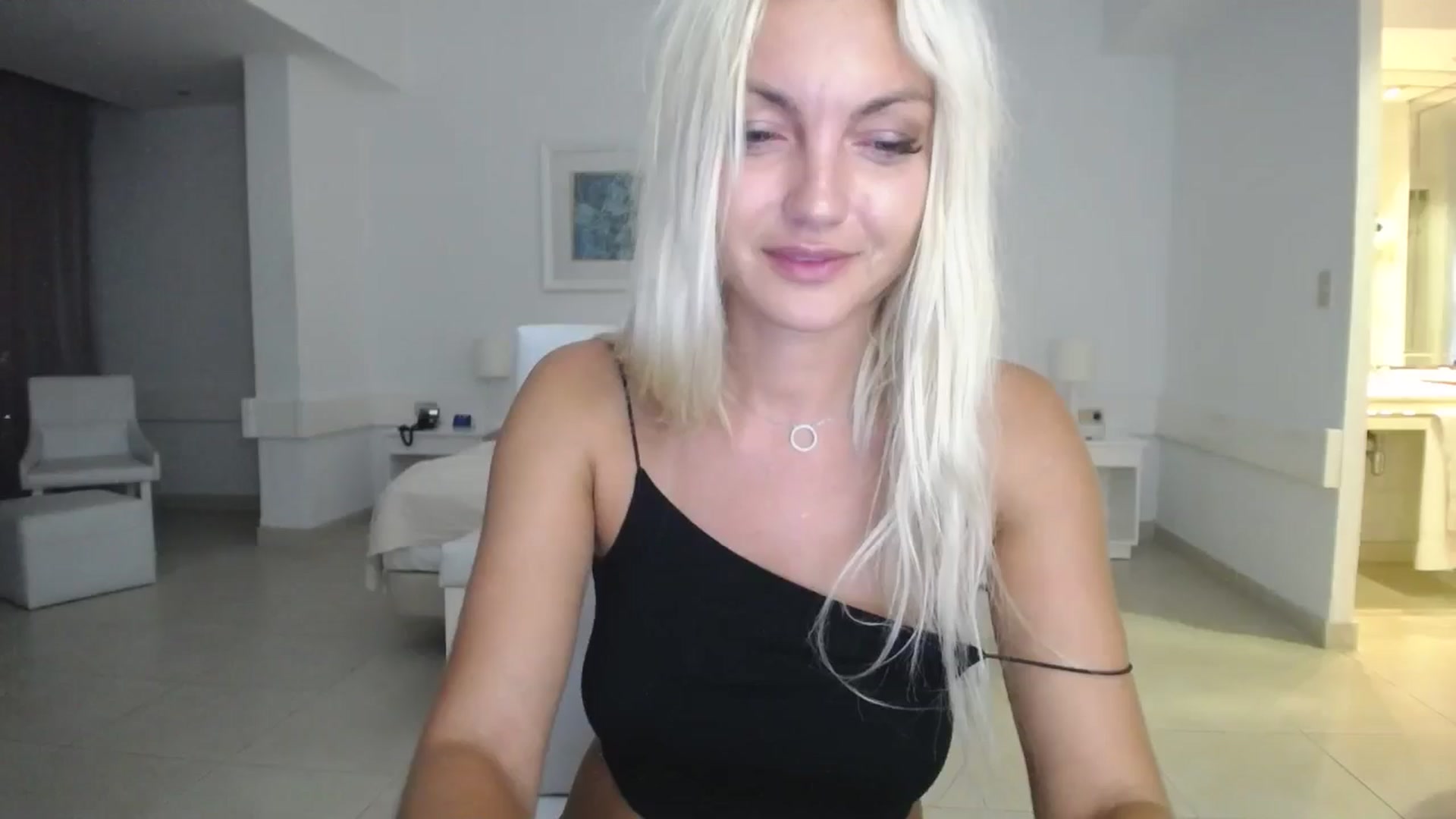 Gallery image thumbnail from AlissyaMay's myfreecams stream on, 10/14/2025, 04:10 image 15 of 20