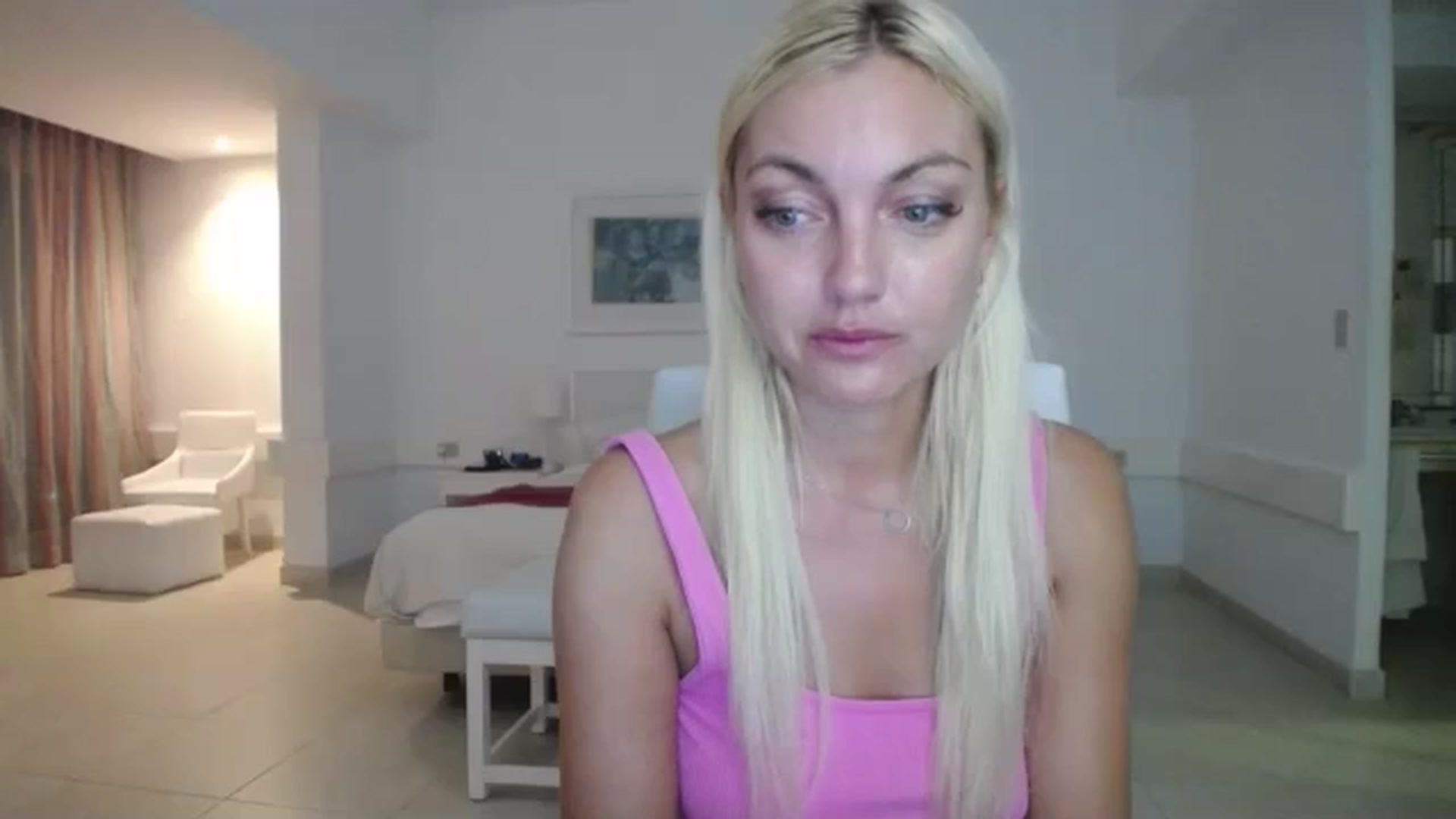 Gallery image thumbnail from AlissyaMay's myfreecams stream on, 10/24/2025, 01:41 image 17 of 20
