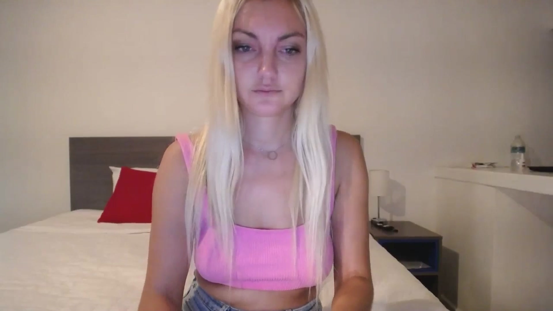 Gallery image thumbnail from AlissyaMay's myfreecams stream on, 11/09/2025, 10:57 image 8 of 20
