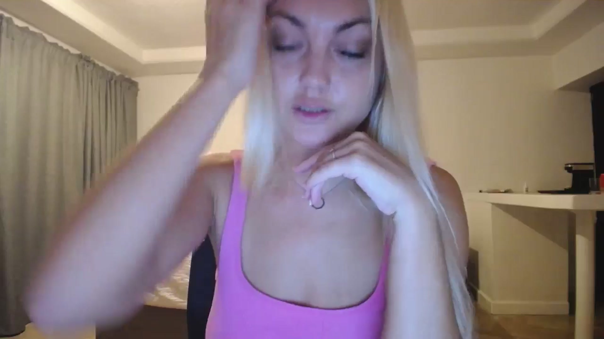 Gallery image thumbnail from AlissyaMay's myfreecams stream on, 11/10/2025, 07:52 image 9 of 20