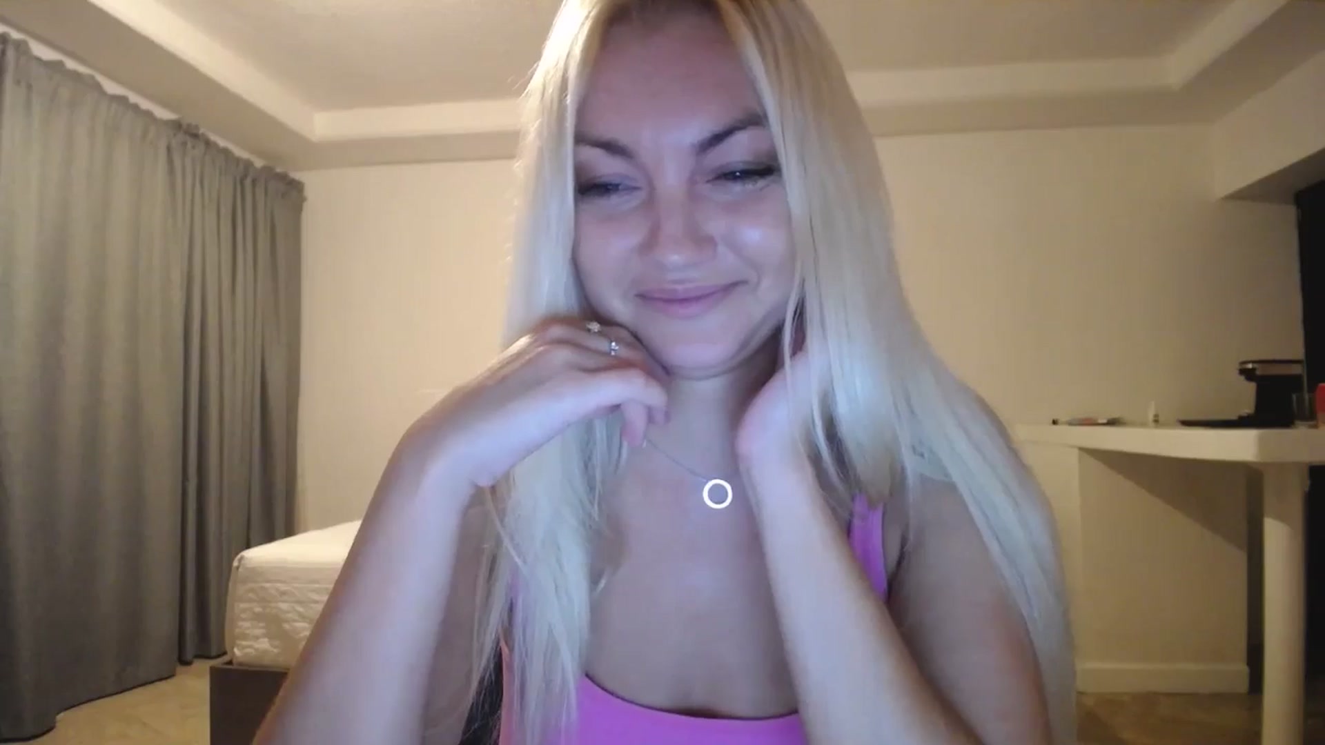 Gallery image thumbnail from AlissyaMay's myfreecams stream on, 11/10/2025, 07:52 image 3 of 20