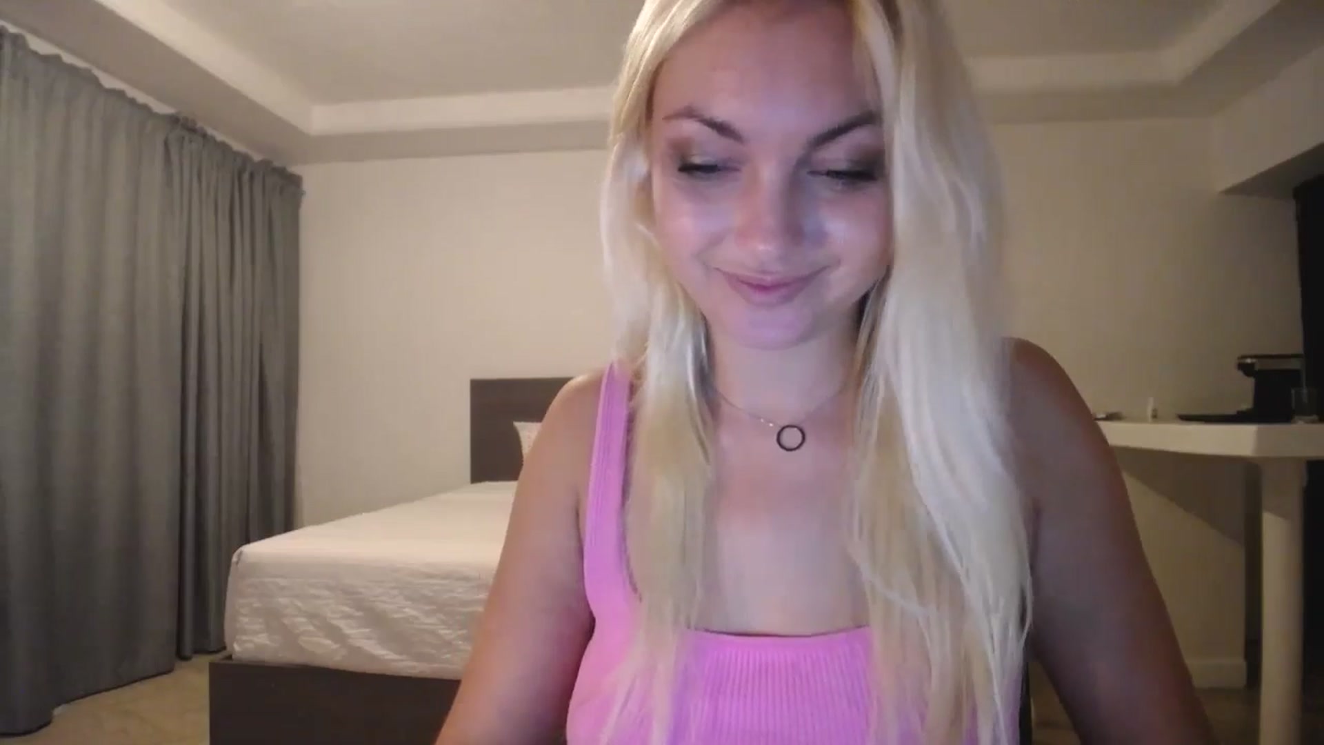 Gallery image thumbnail from AlissyaMay's myfreecams stream on, 11/10/2025, 08:49 image 7 of 20