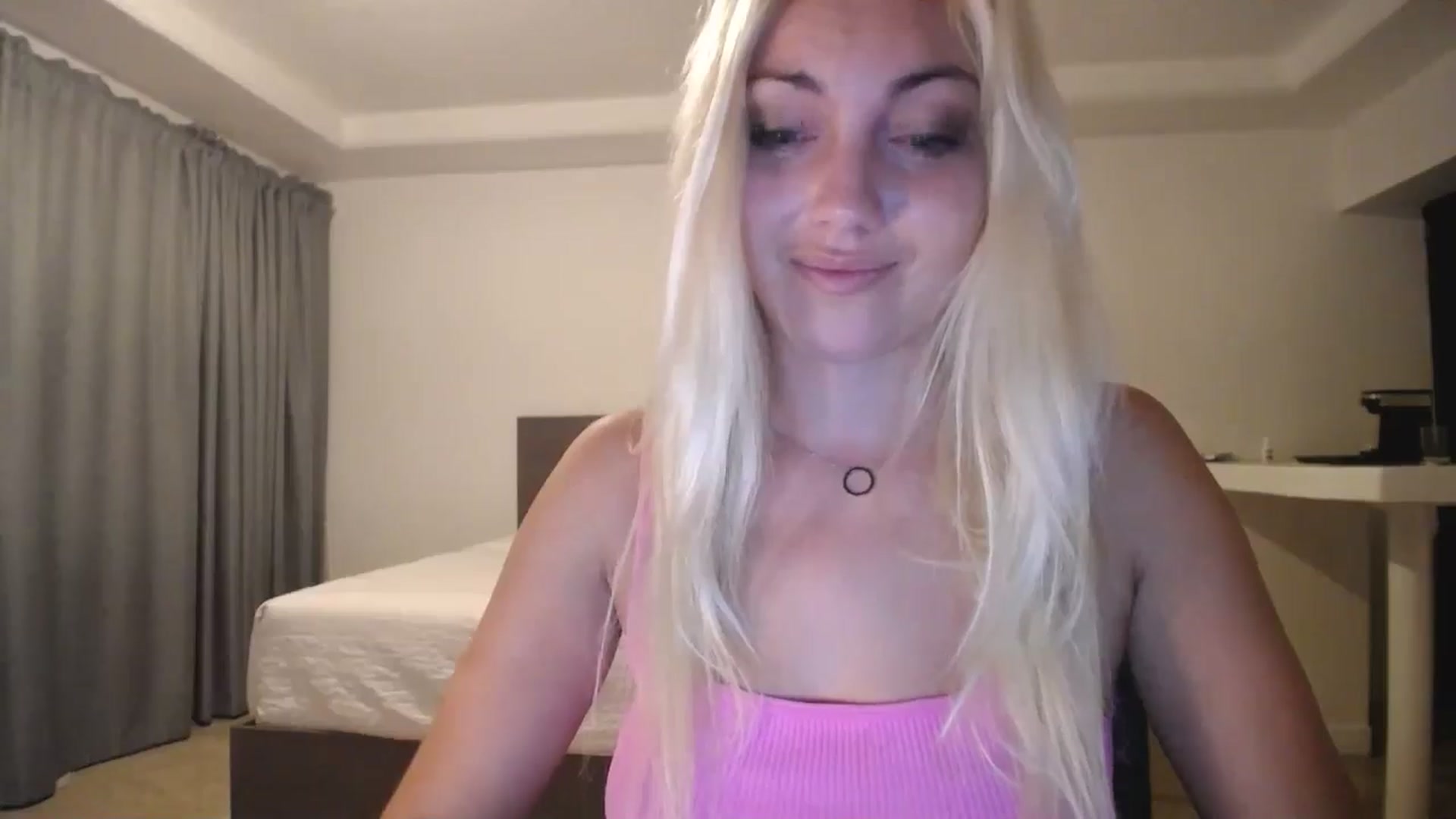 Gallery image thumbnail from AlissyaMay's myfreecams stream on, 11/10/2025, 08:49 image 3 of 20