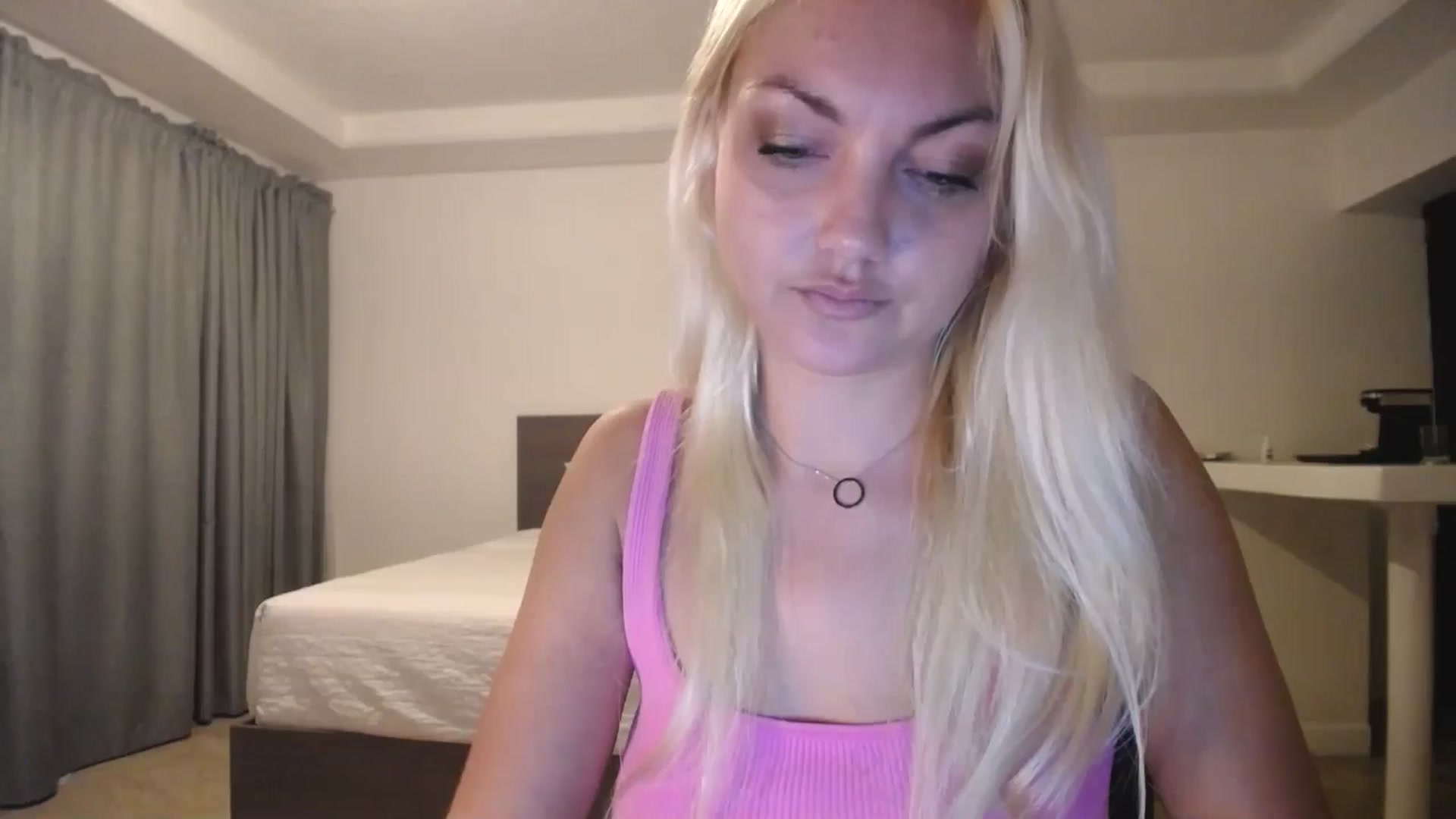 Gallery image thumbnail from AlissyaMay's myfreecams stream on, 11/10/2025, 08:49 image 6 of 20
