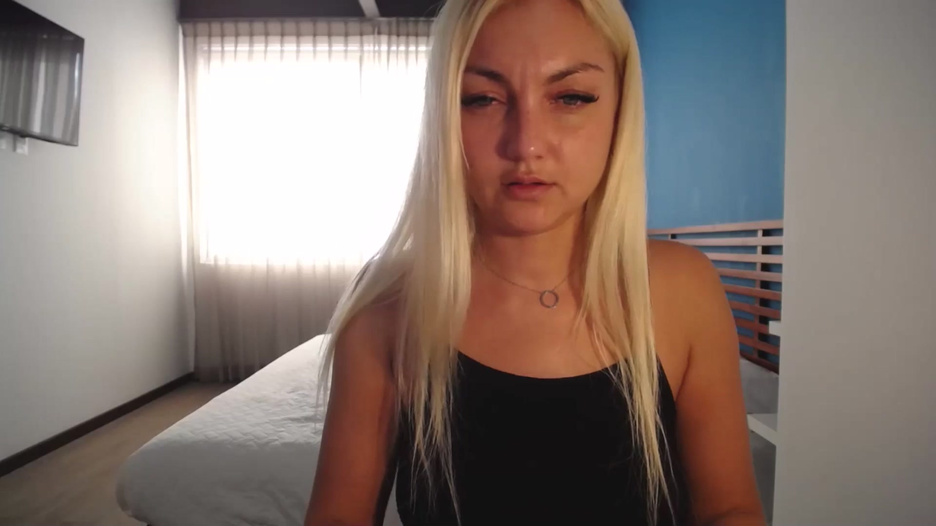 Gallery image thumbnail from AlissyaMay's myfreecams stream on, 11/23/2025, 18:32 image 18 of 20