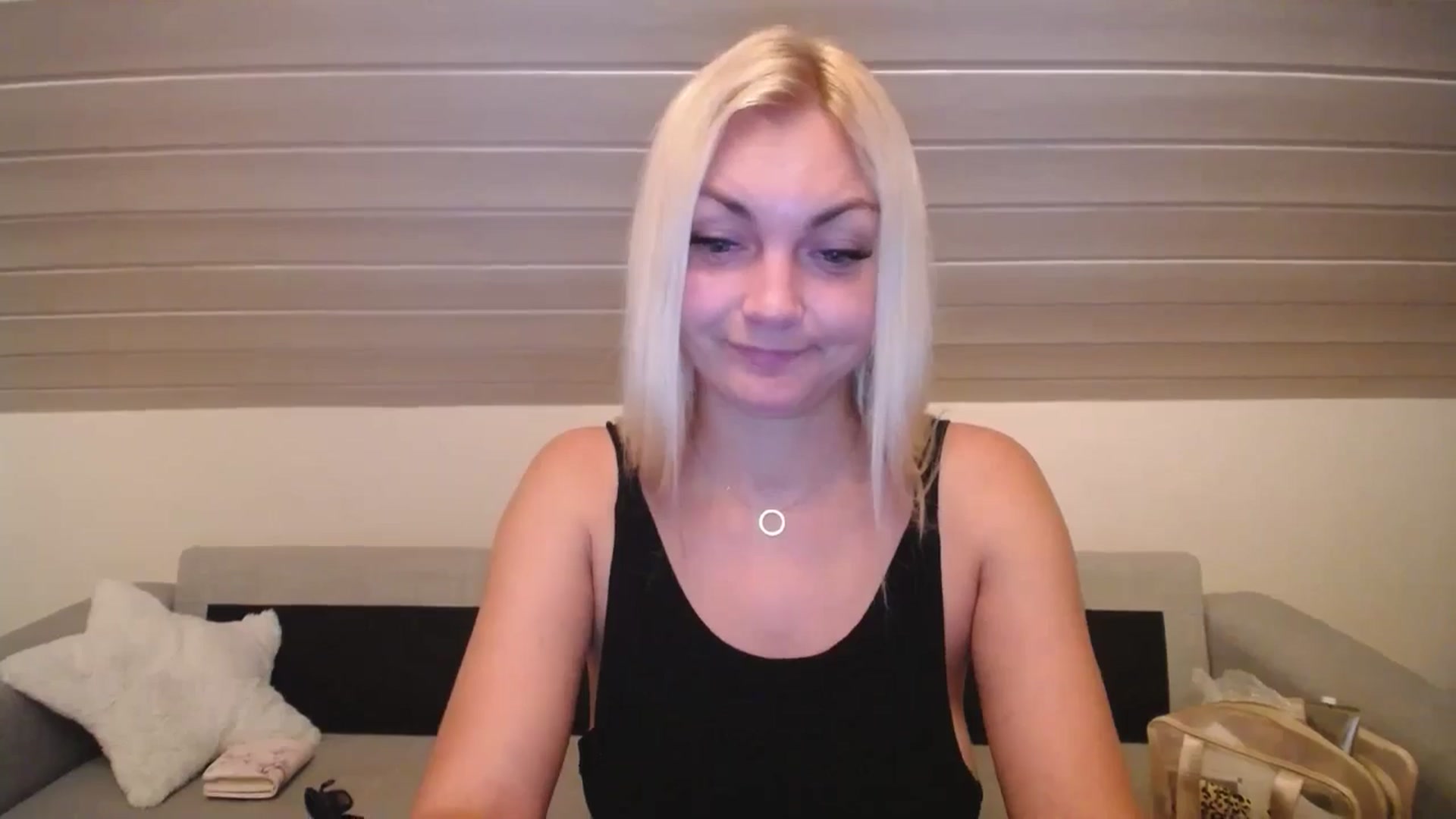 Gallery image thumbnail from AlissyaMay's myfreecams stream on, 11/26/2025, 20:03 image 10 of 20