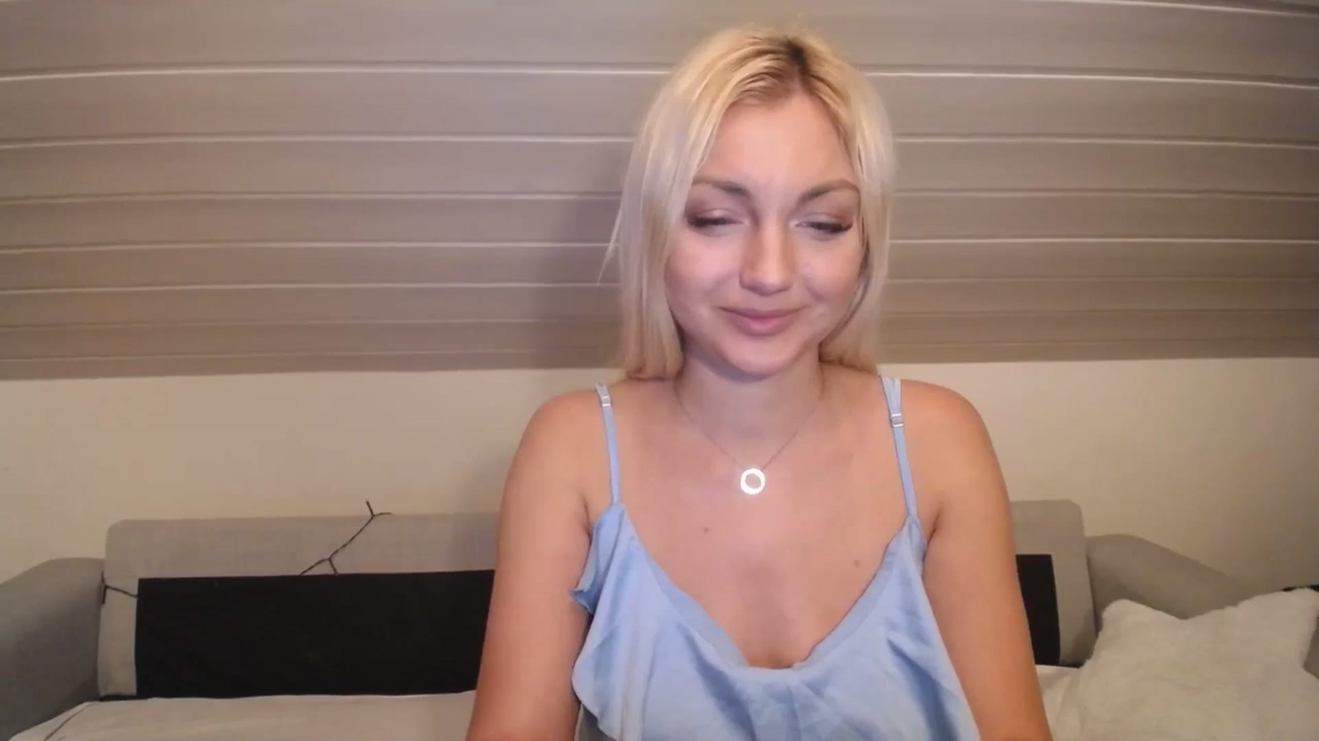 Gallery image thumbnail from AlissyaMay's myfreecams stream on, 12/12/2025, 18:03 image 20 of 20