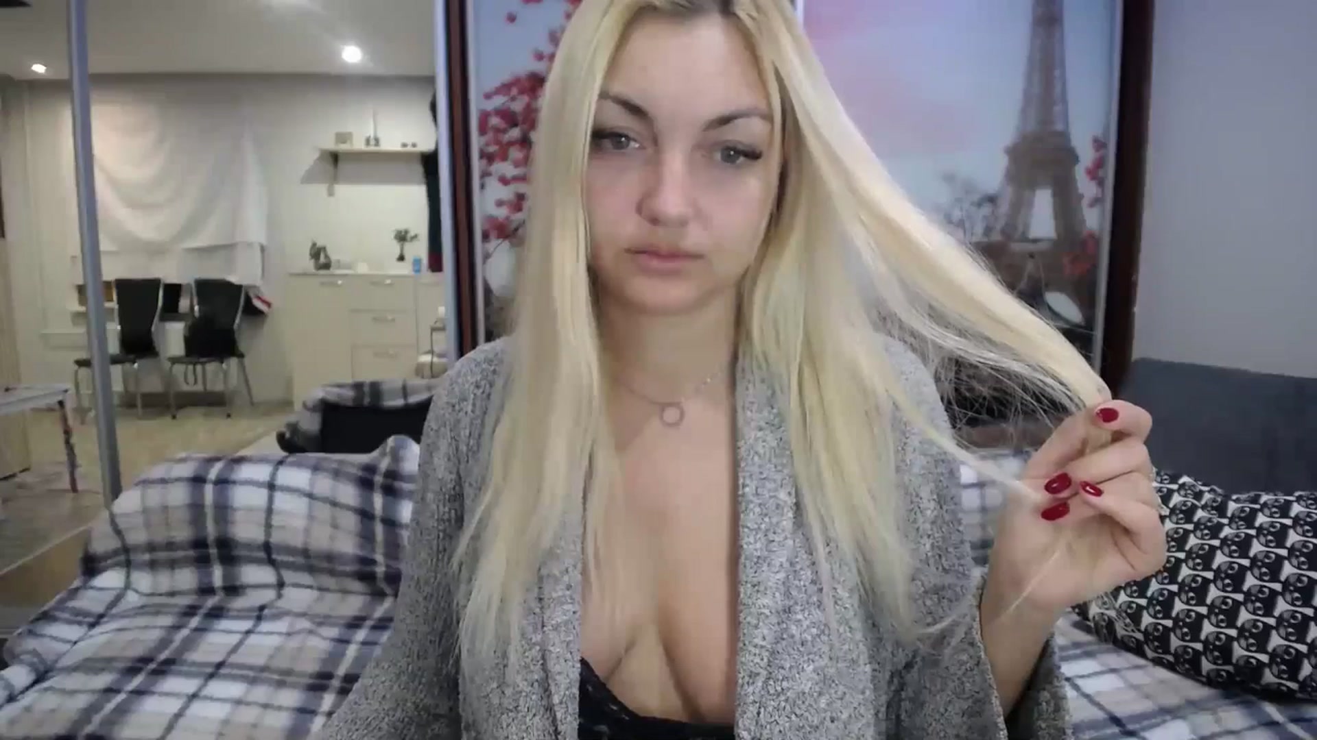 Gallery image thumbnail from AlissyaMay's myfreecams stream on, 12/23/2025, 08:46 image 2 of 20