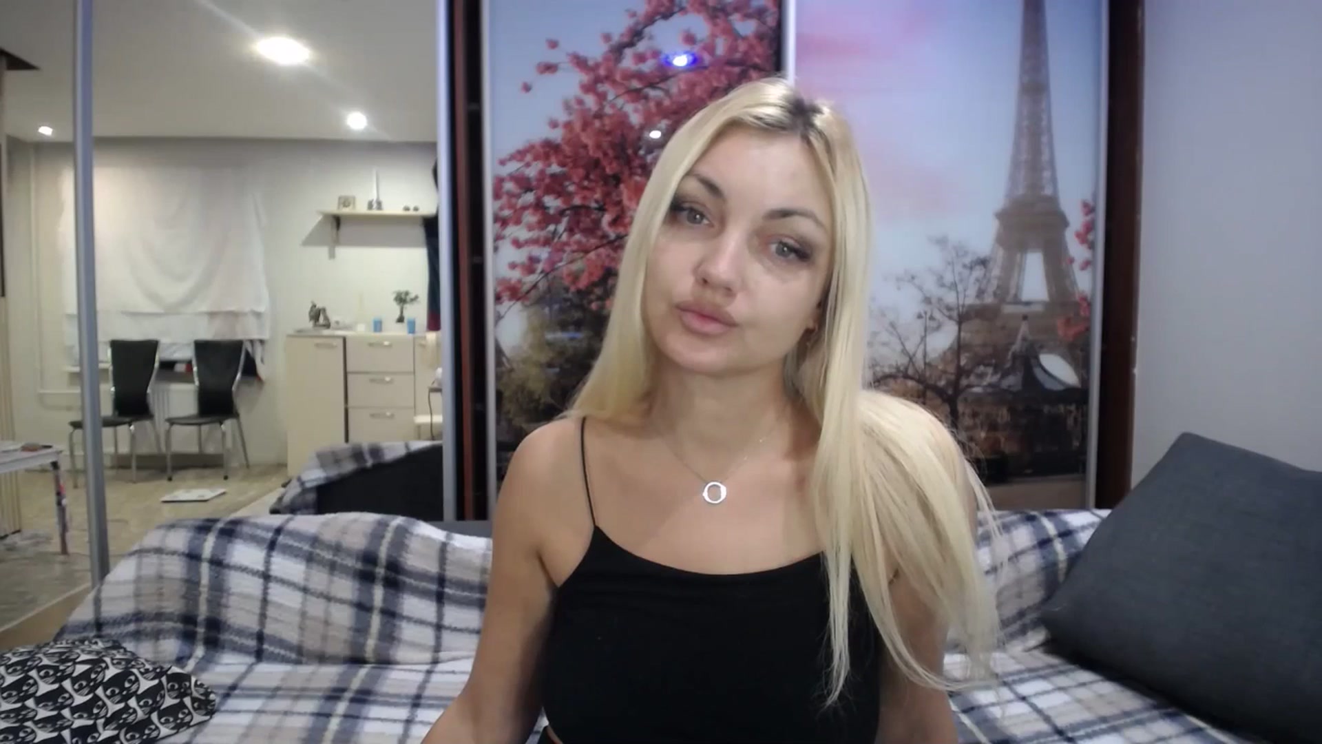 Gallery image thumbnail from AlissyaMay's myfreecams stream on, 12/24/2025, 10:49 image 3 of 20