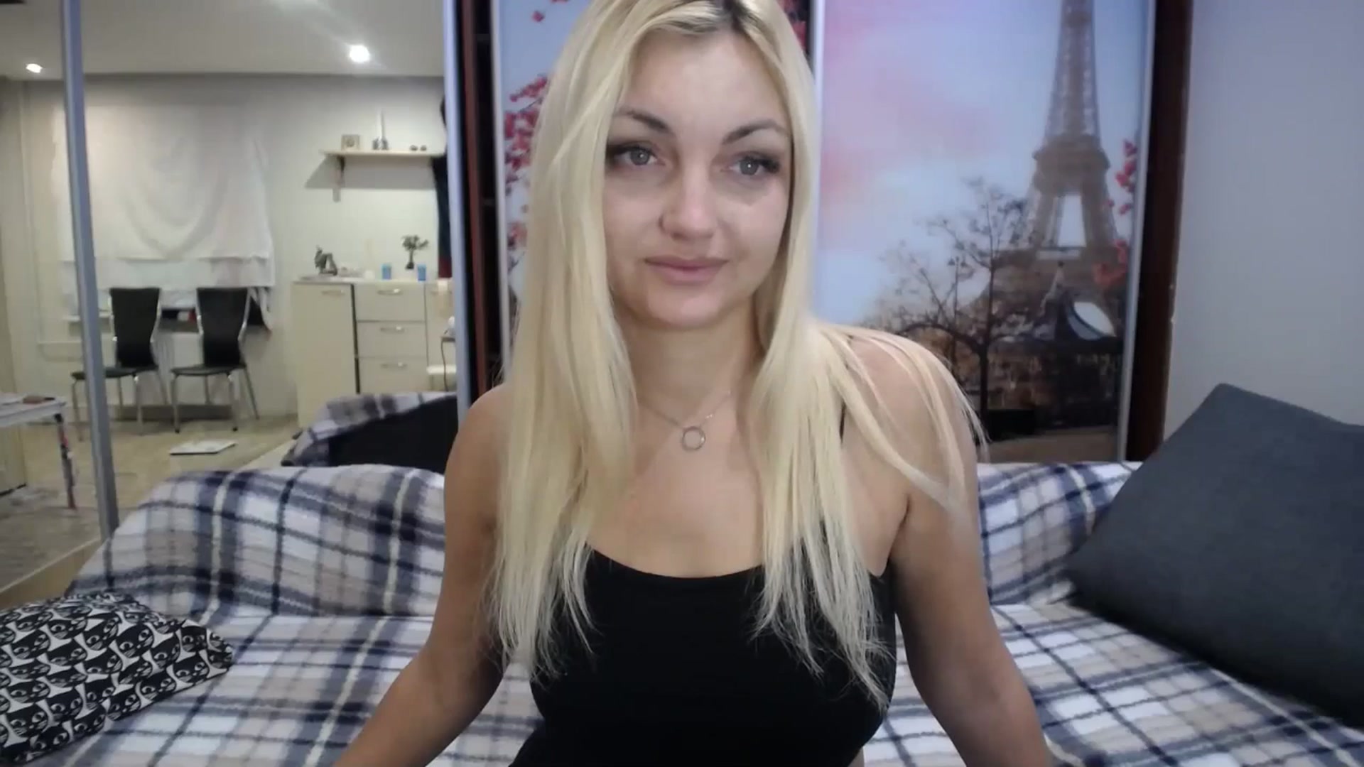 Gallery image thumbnail from AlissyaMay's myfreecams stream on, 12/24/2025, 10:49 image 4 of 20