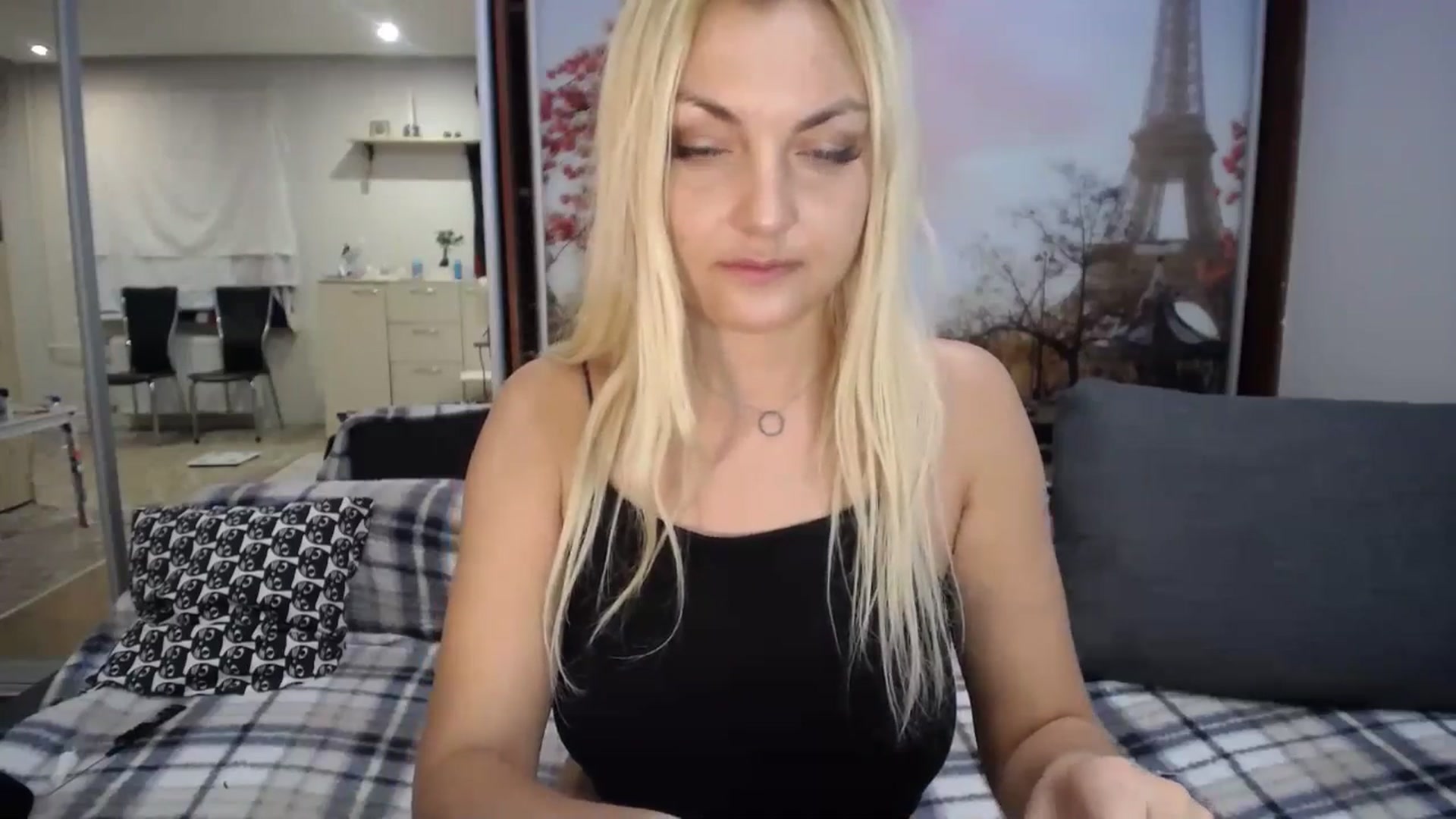 Gallery image thumbnail from AlissyaMay's myfreecams stream on, 12/26/2025, 07:13 image 17 of 20