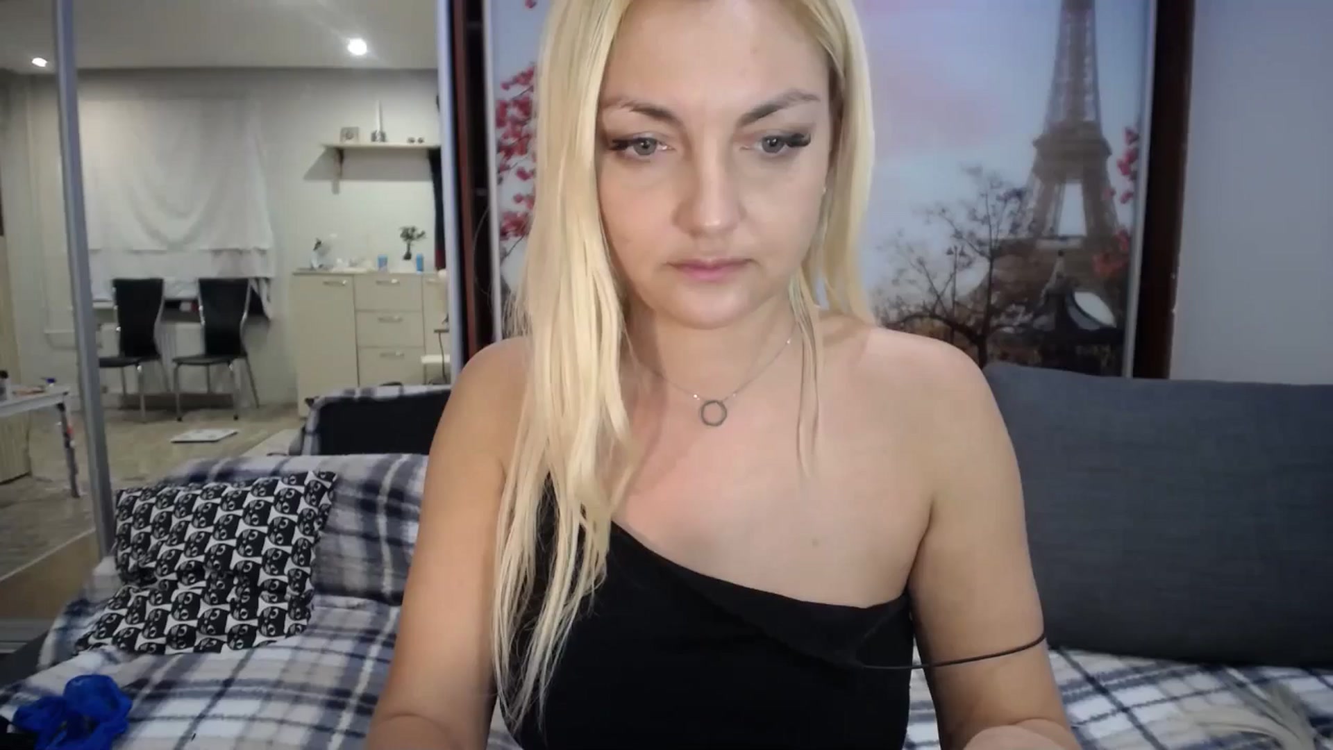 Gallery image thumbnail from AlissyaMay's myfreecams stream on, 12/26/2025, 07:37 image 12 of 20