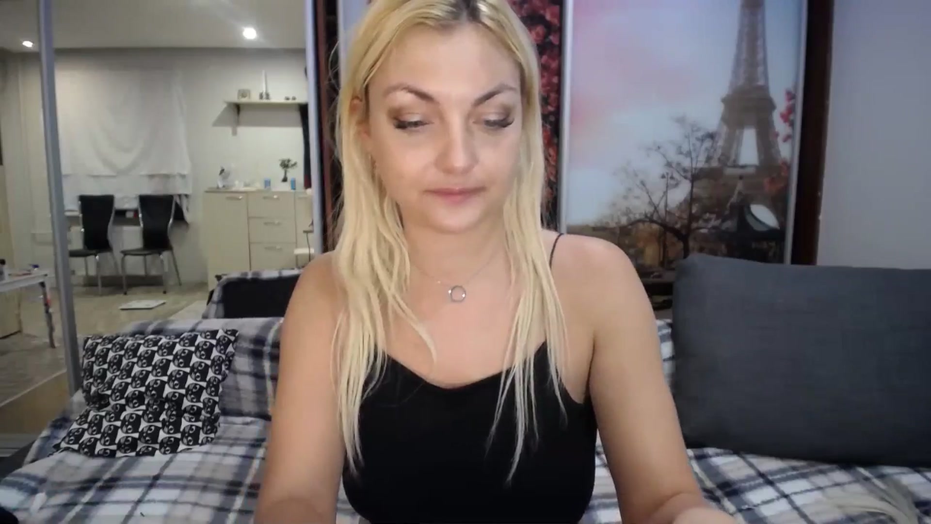 Gallery image thumbnail from AlissyaMay's myfreecams stream on, 12/26/2025, 07:37 image 3 of 20
