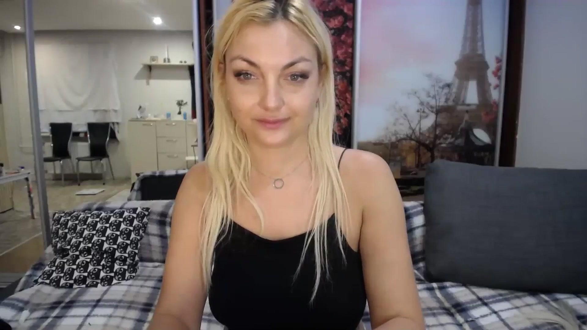 Gallery image thumbnail from AlissyaMay's myfreecams stream on, 12/26/2025, 07:37 image 2 of 20