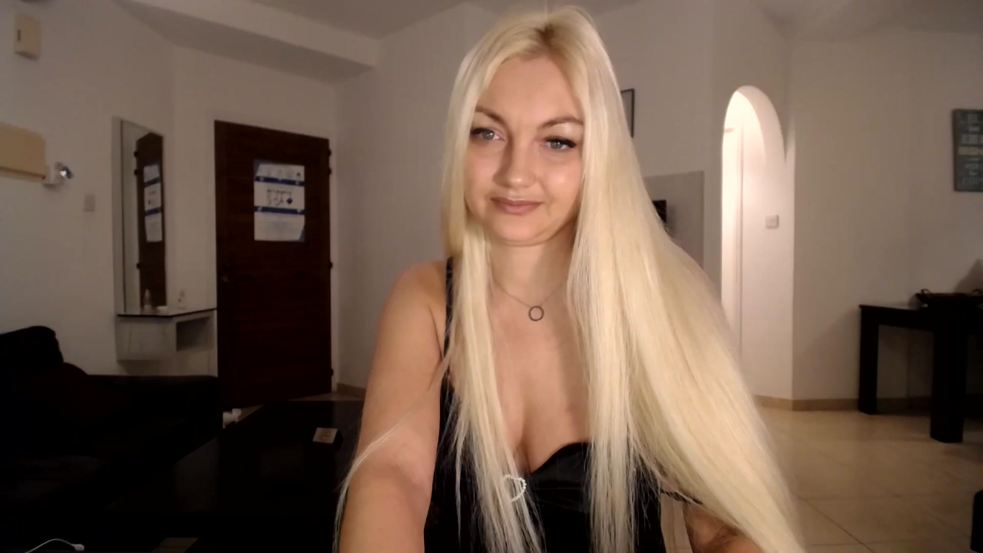 Gallery image thumbnail from AlissyaMay's myfreecams stream on, 01/26/2026, 01:18 image 1 of 20