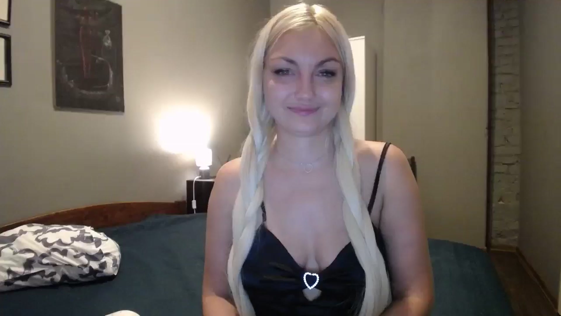 Gallery image thumbnail from AlissyaMay's myfreecams stream on, 01/28/2026, 06:30 image 5 of 20
