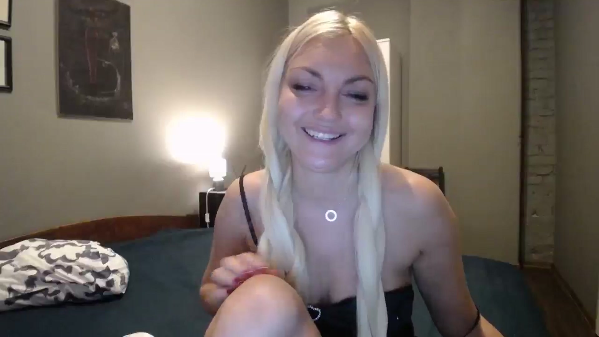 Gallery image thumbnail from AlissyaMay's myfreecams stream on, 01/28/2026, 06:30 image 15 of 20