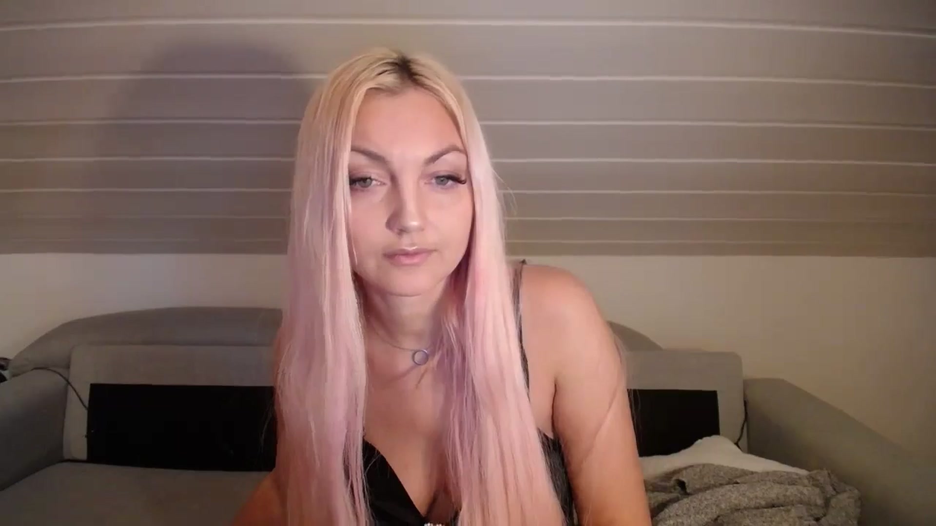 Gallery image thumbnail from AlissyaMay's myfreecams stream on, 02/14/2026, 13:59 image 10 of 20