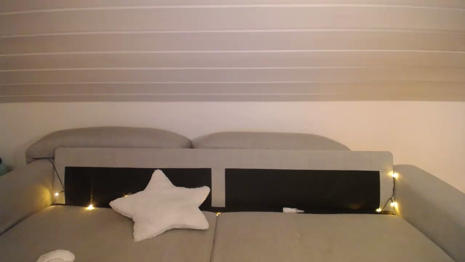 Gallery image thumbnail from AlissyaMay's myfreecams stream on, 02/18/2026, 17:55 image 6 of 20