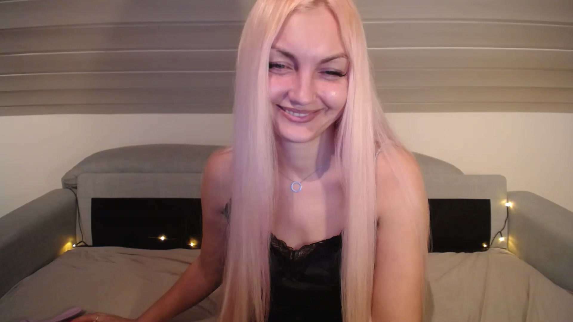 Gallery image thumbnail from AlissyaMay's myfreecams stream on, 02/22/2026, 21:22 image 1 of 20