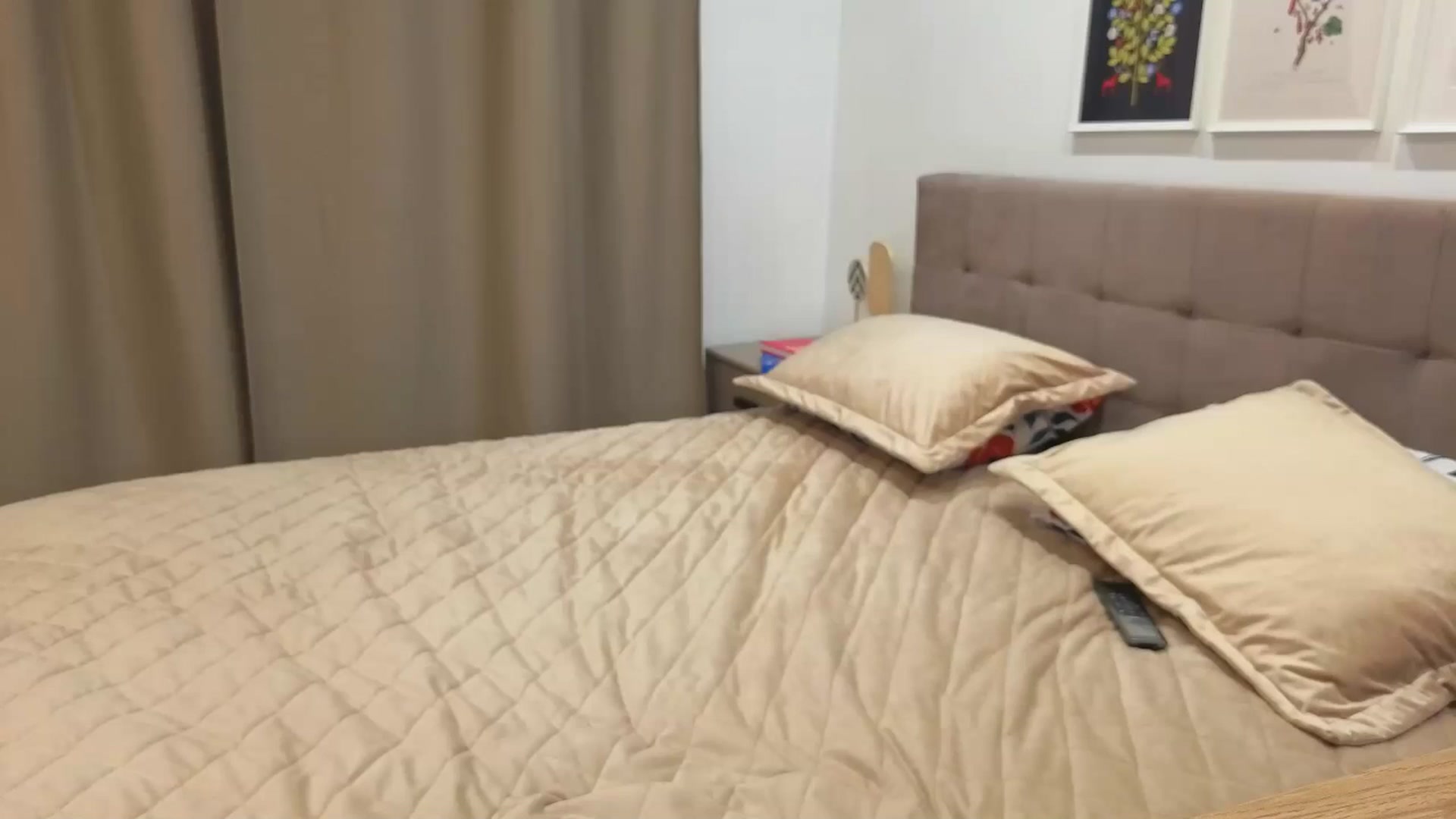 Gallery image thumbnail from AlissyaMay's myfreecams stream on, 03/22/2026, 15:41 image 3 of 20