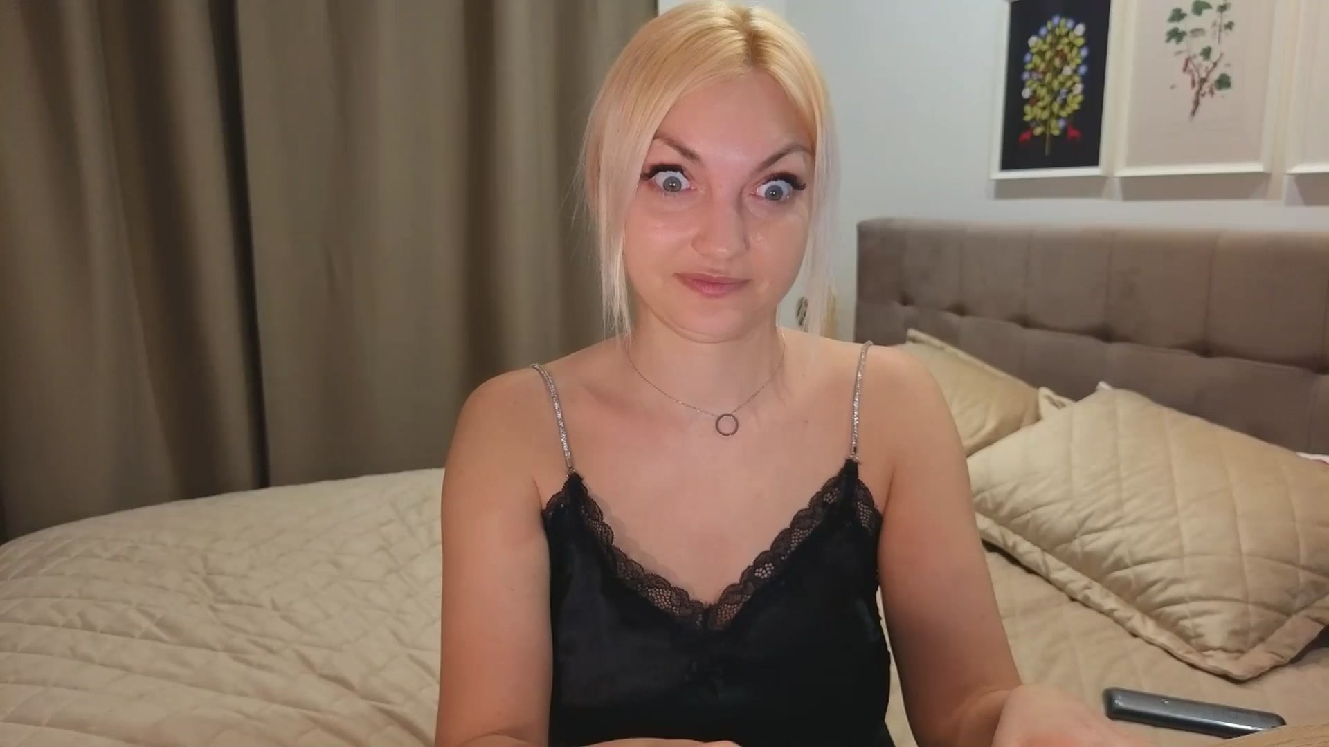 Gallery image thumbnail from AlissyaMay's myfreecams stream on, 03/23/2026, 22:23 image 3 of 20