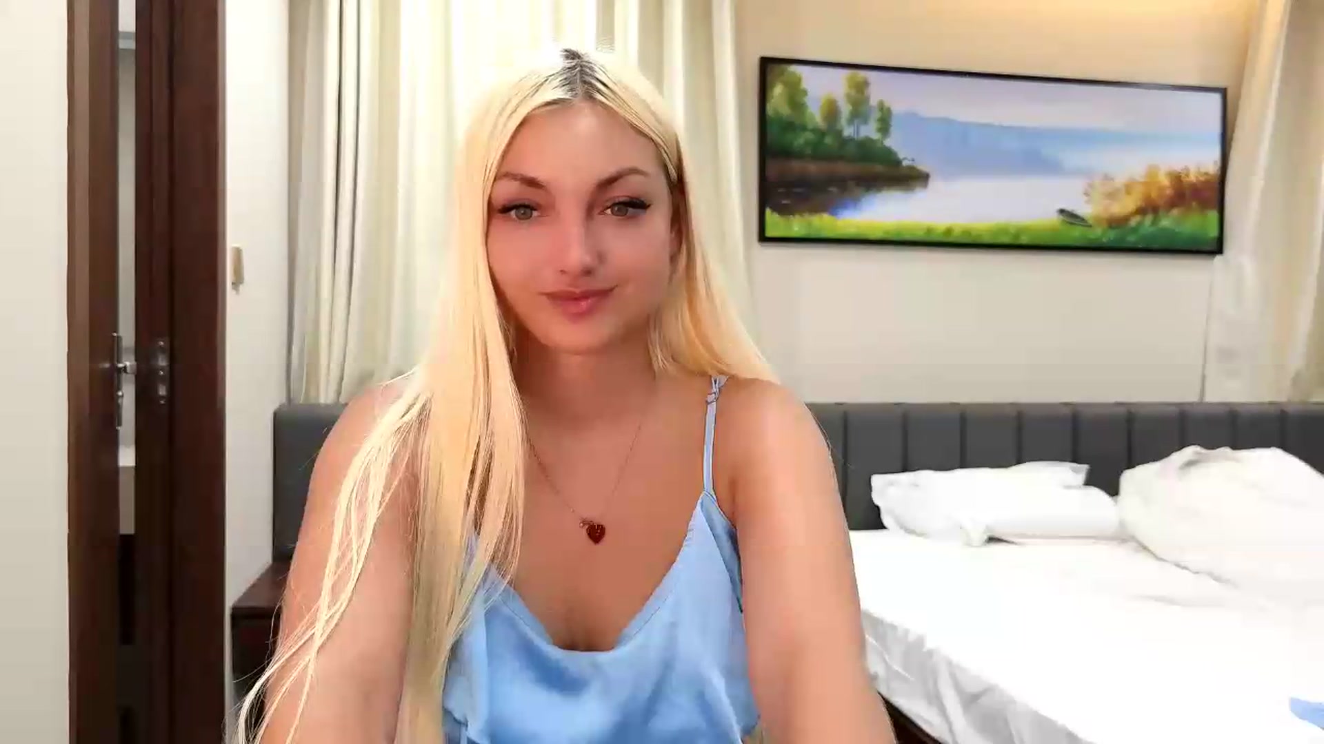 Gallery image thumbnail from AlissyaMay's myfreecams stream on, 06/28/2026, 10:44 image 20 of 20