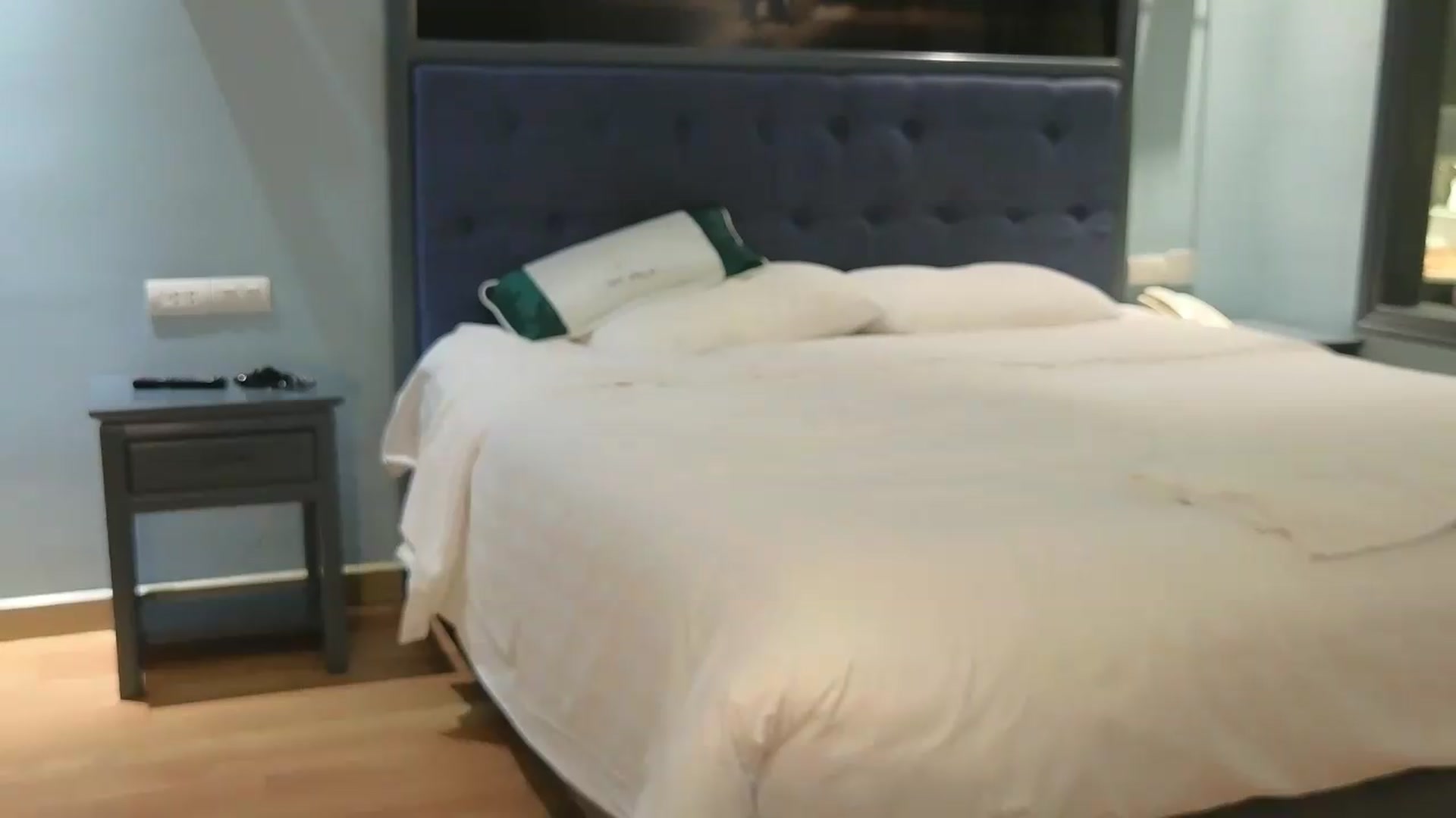 Gallery image thumbnail from AlissyaMay's myfreecams stream on, 07/13/2026, 13:41 image 5 of 20