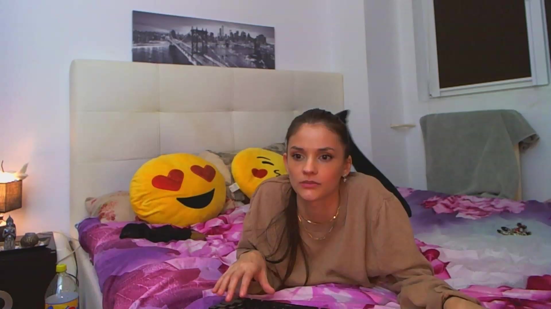 Gallery image thumbnail from AlizeeRouge's myfreecams stream on, 02/23/2023, 19:01 image 3 of 20