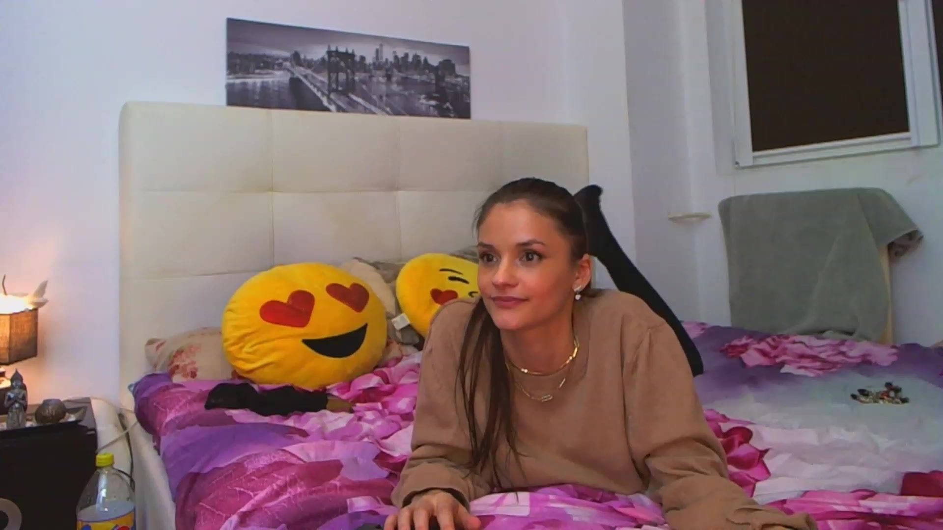 Gallery image thumbnail from AlizeeRouge's myfreecams stream on, 02/23/2023, 19:01 image 1 of 20