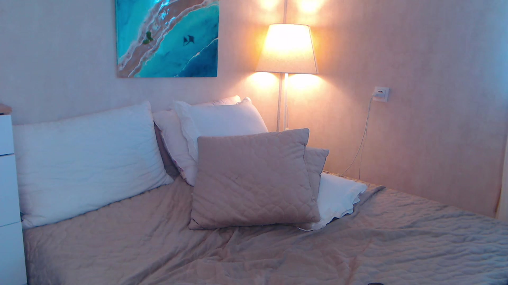 Gallery image thumbnail from Alizee_Spicy's myfreecams stream on, 08/20/2023, 07:30 image 4 of 20