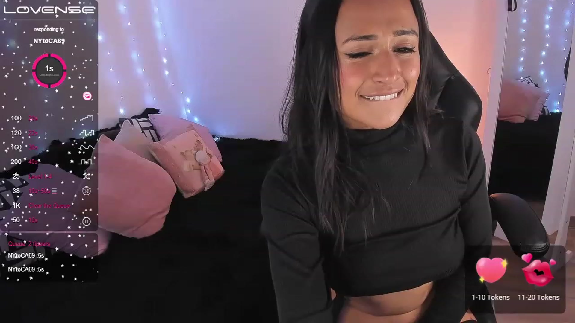 Gallery image thumbnail from Alizee___'s myfreecams stream on, 11/20/2022, 03:12 image 14 of 20