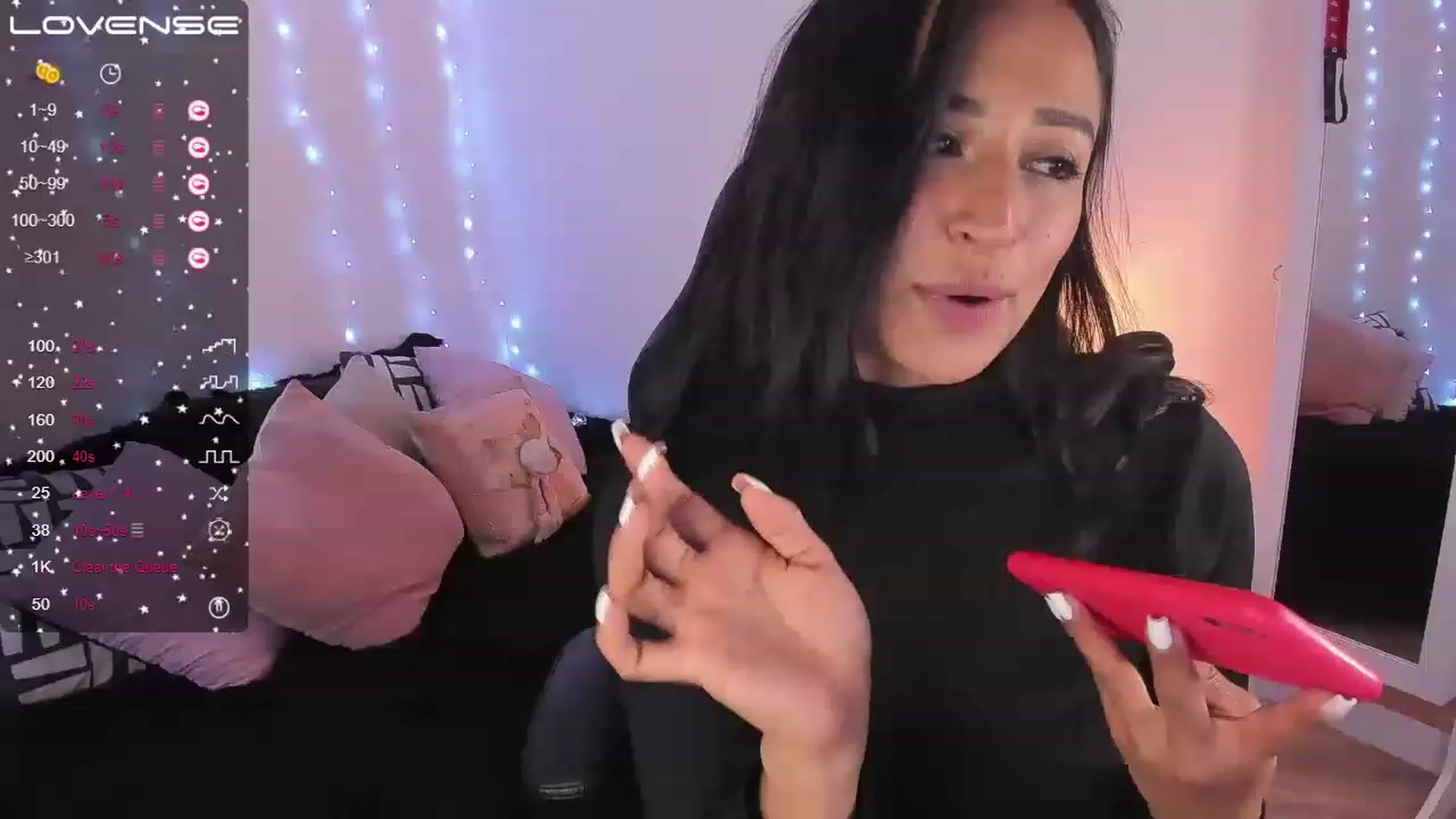 Gallery image thumbnail from Alizee___'s myfreecams stream on, 11/20/2022, 03:44 image 2 of 20