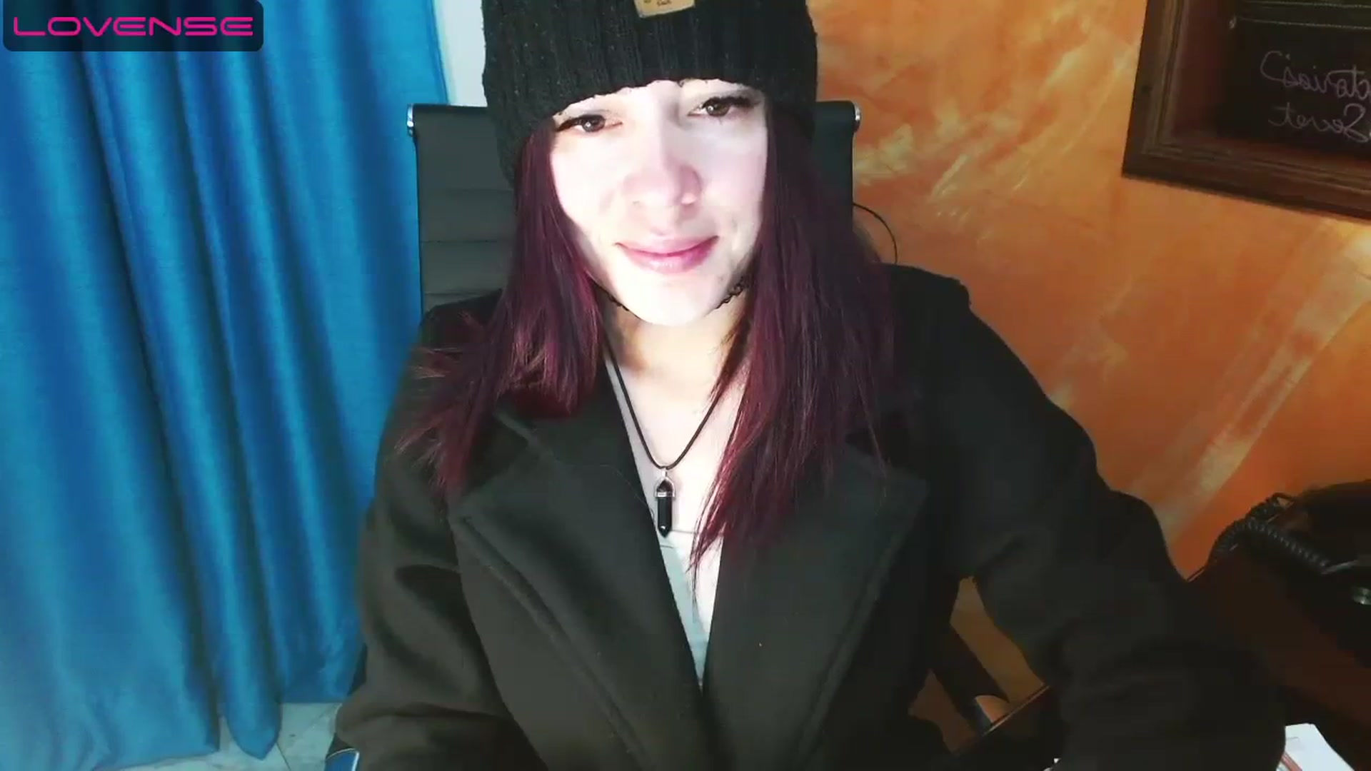 Gallery image thumbnail from AlksEinstien's myfreecams stream on, 08/12/2023, 01:56 image 2 of 20
