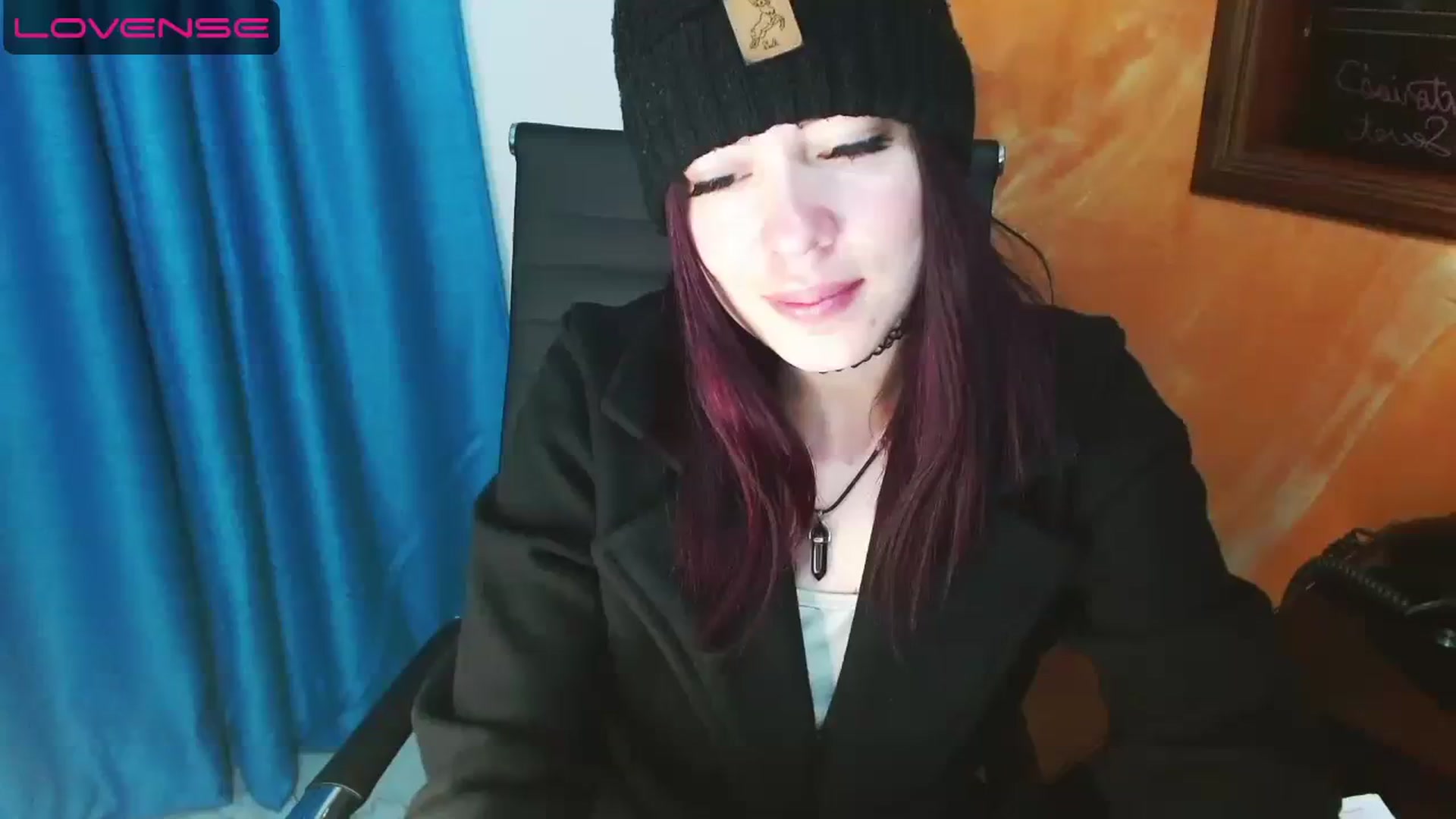 Gallery image thumbnail from AlksEinstien's myfreecams stream on, 08/12/2023, 01:56 image 5 of 20