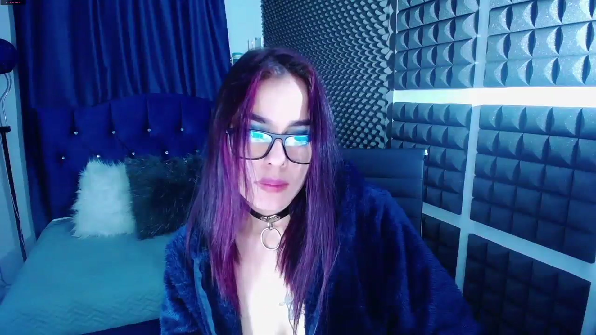 Gallery image thumbnail from AlksEinstien's myfreecams stream on, 08/19/2023, 07:54 image 14 of 20