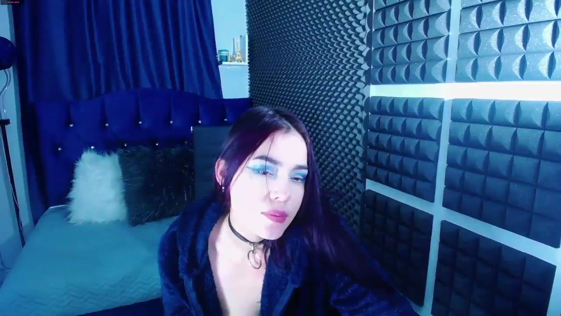 Gallery image thumbnail from AlksEinstien's myfreecams stream on, 08/19/2023, 07:54 image 16 of 20