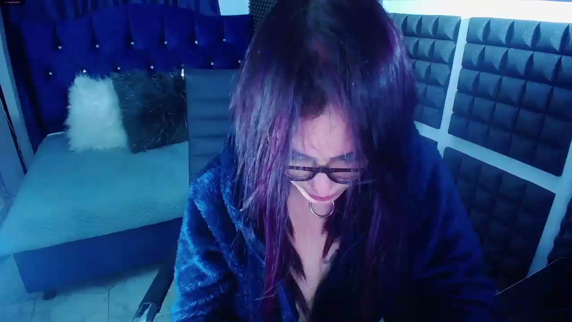 Gallery image thumbnail from AlksEinstien's myfreecams stream on, 08/19/2023, 07:54 image 11 of 20