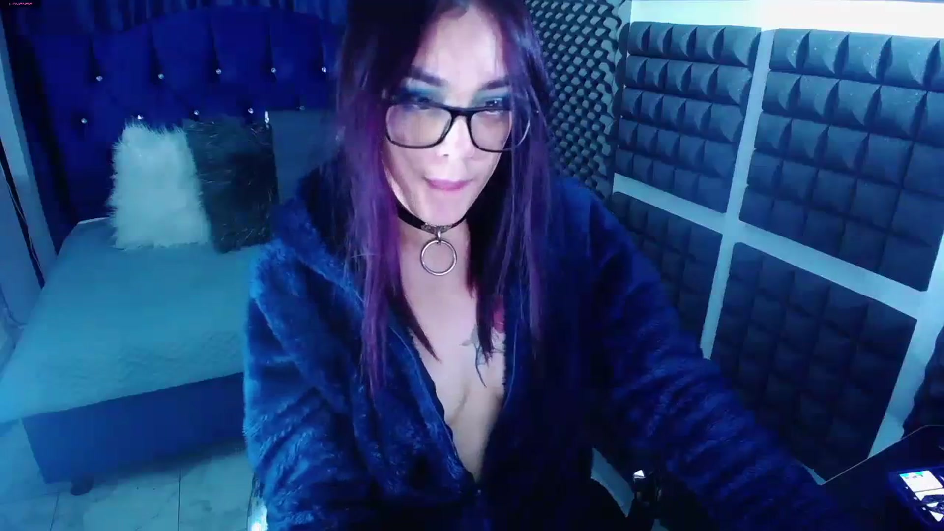 Gallery image thumbnail from AlksEinstien's myfreecams stream on, 08/19/2023, 07:54 image 10 of 20