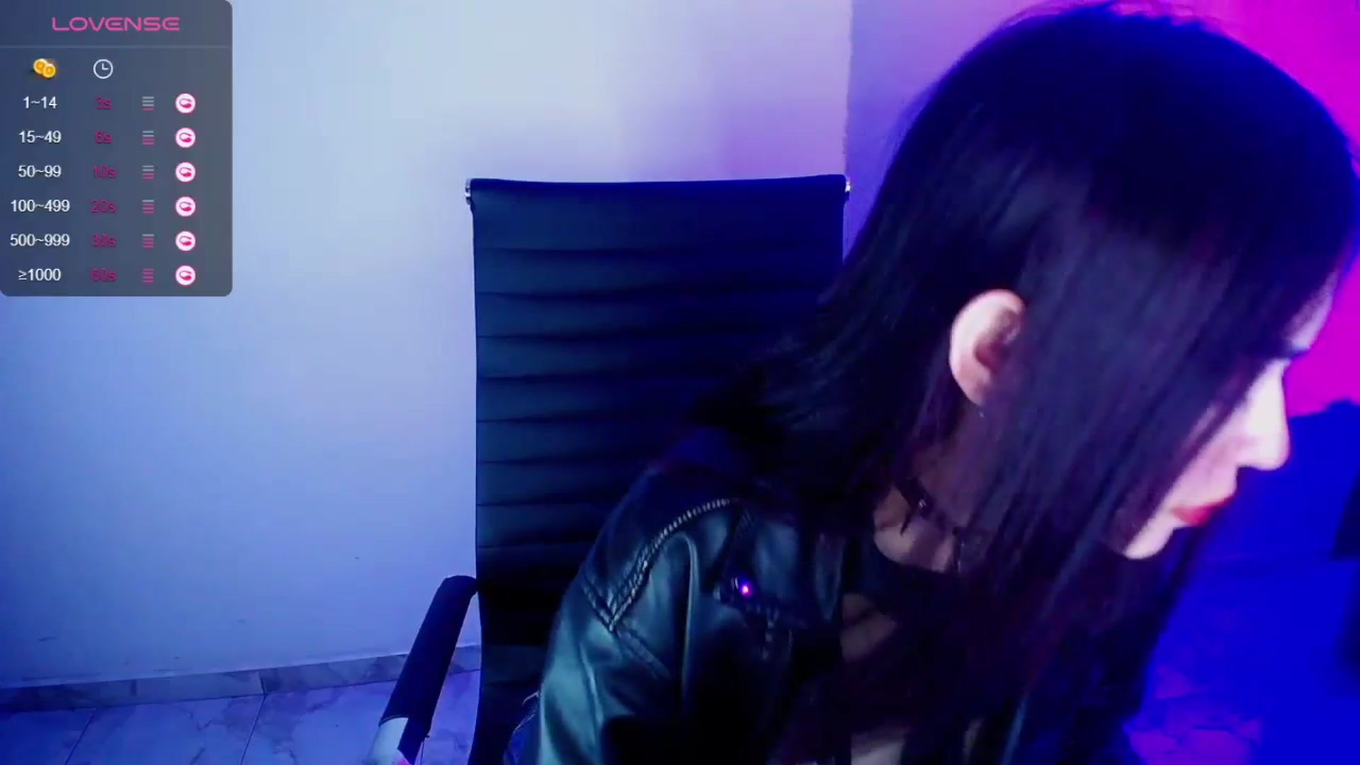 Gallery image thumbnail from AlksEinstien's myfreecams stream on, 08/25/2023, 01:58 image 20 of 20