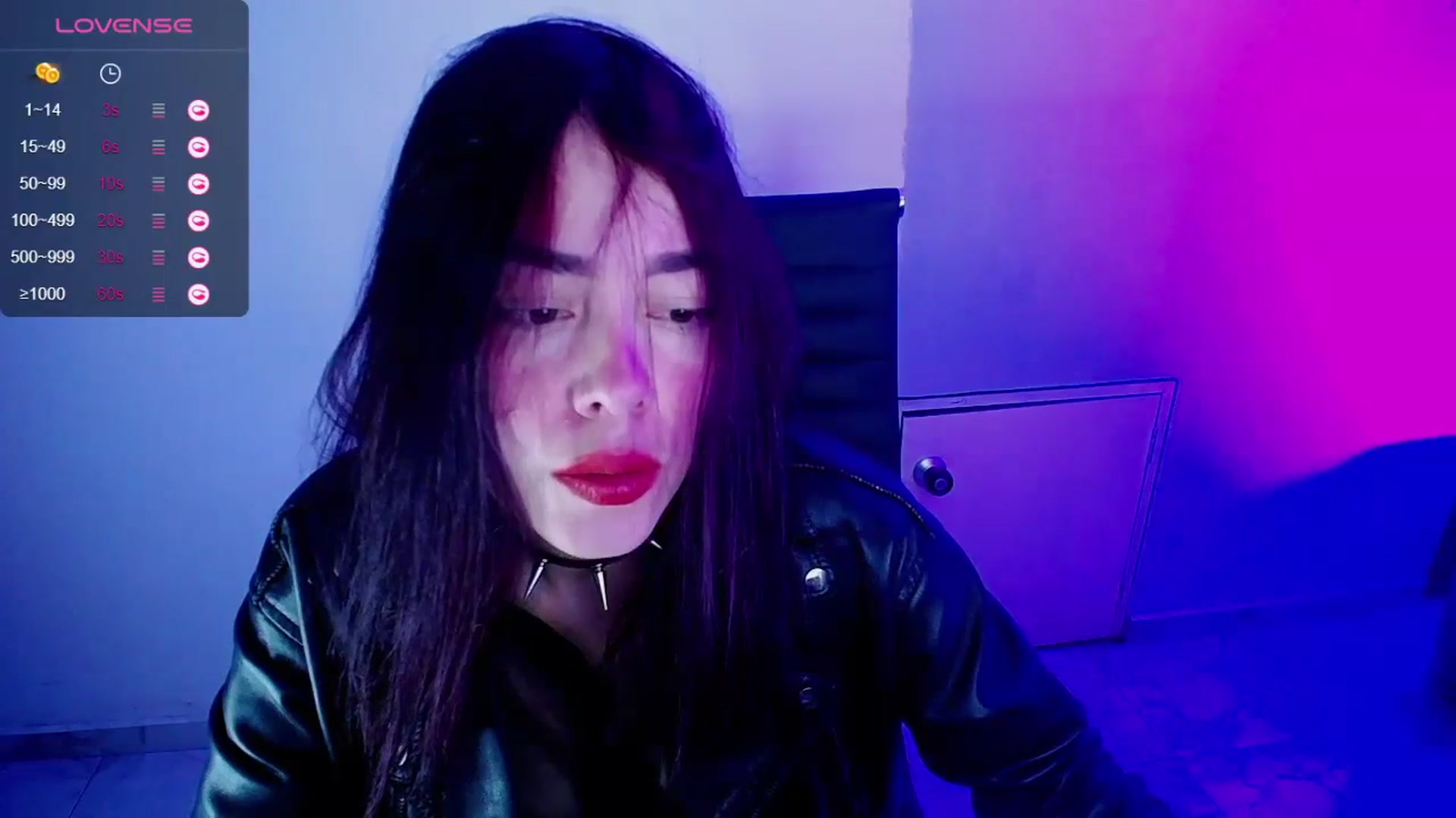 Gallery image thumbnail from AlksEinstien's myfreecams stream on, 08/25/2023, 01:58 image 10 of 20