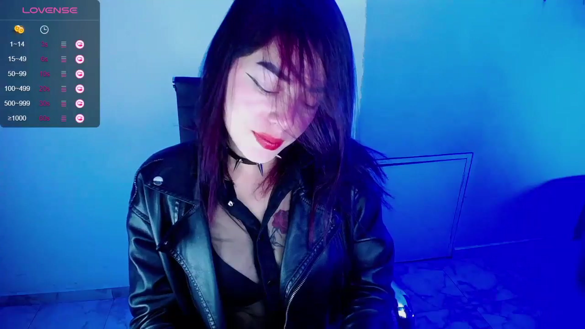 Gallery image thumbnail from AlksEinstien's myfreecams stream on, 08/25/2023, 01:58 image 3 of 20