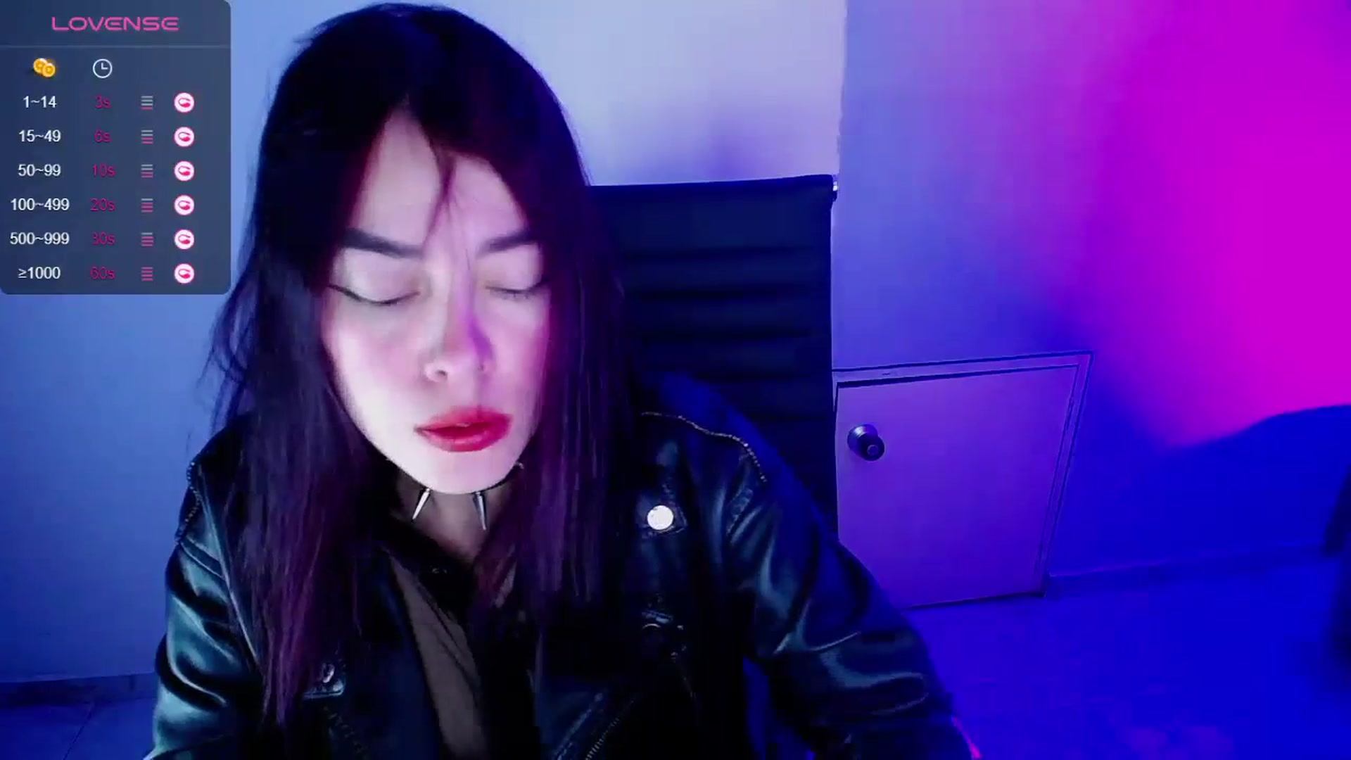 Gallery image thumbnail from AlksEinstien's myfreecams stream on, 08/25/2023, 01:58 image 11 of 20